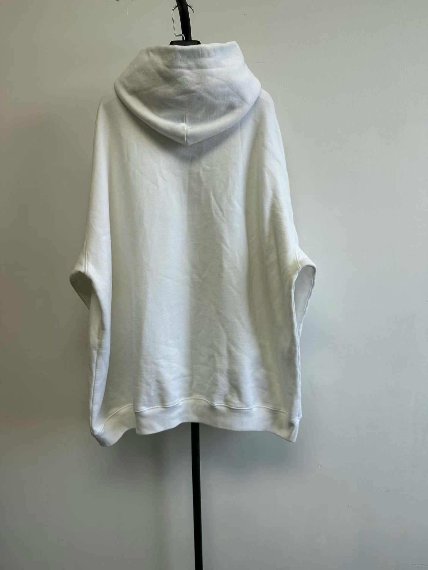 Balenciaga Balenciaga Architectural Letter Print Sweatshirt Size XS / US 0-2 / IT 36-38 - 2 Thumbnail