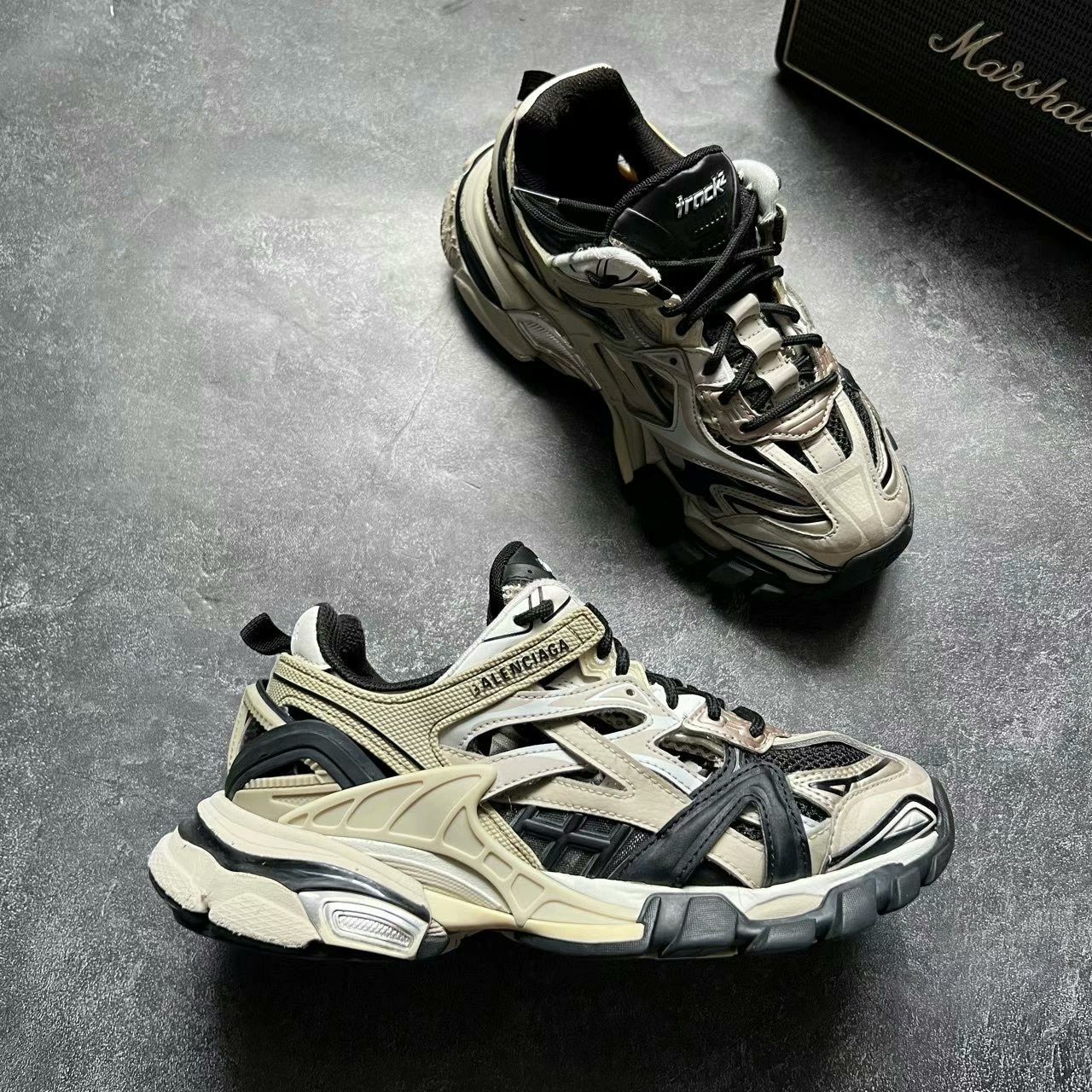 Balenciaga BALENCIAGA TRACK 2 Sneakers Size US 5 / IT 35 - 5 Thumbnail