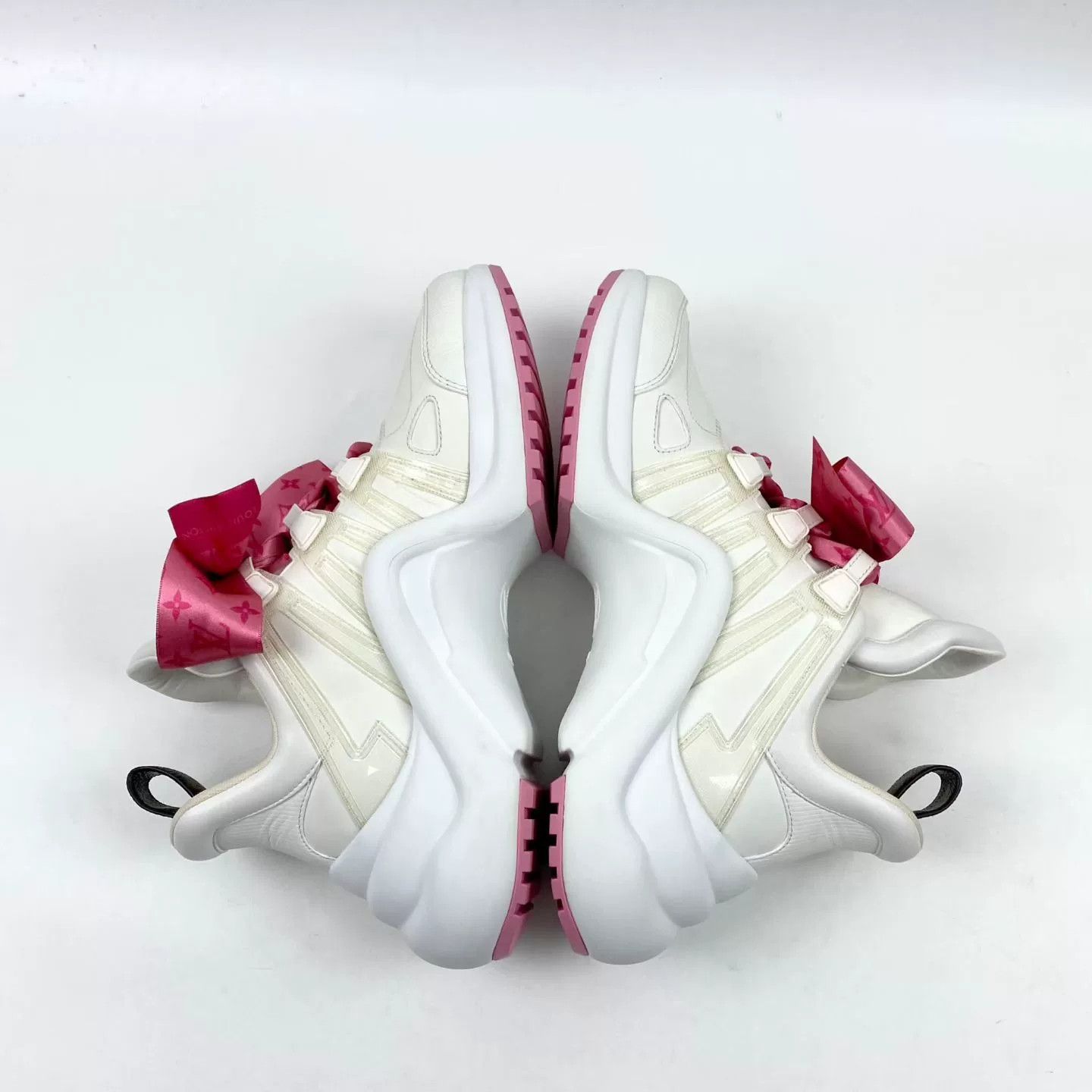Louis Vuitton Louis Vuitton Bow Lace Dad Shoes Size US 7 / IT 37 - 3 Thumbnail