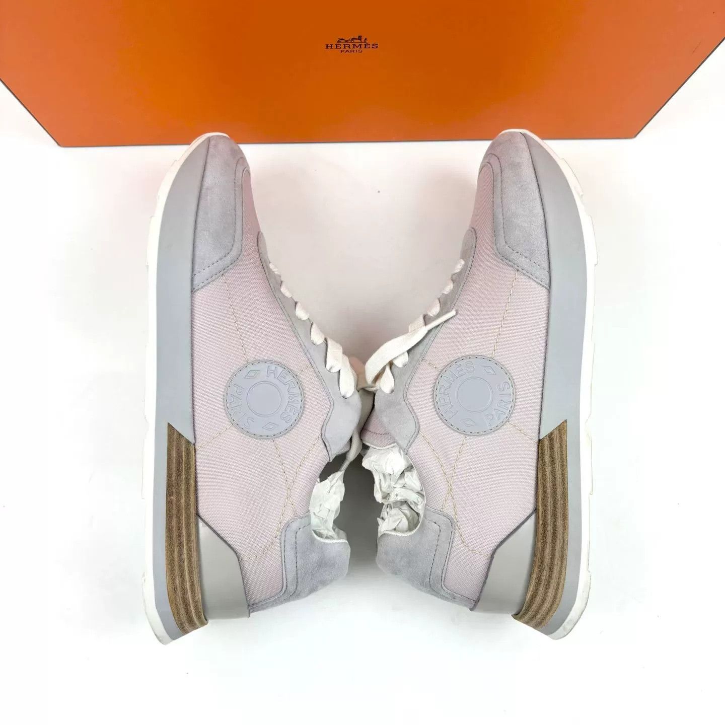 Hermes Hermes Gray-Pink Logo Sneakers Size 36 Size US 5 / IT 35 - 4 Thumbnail