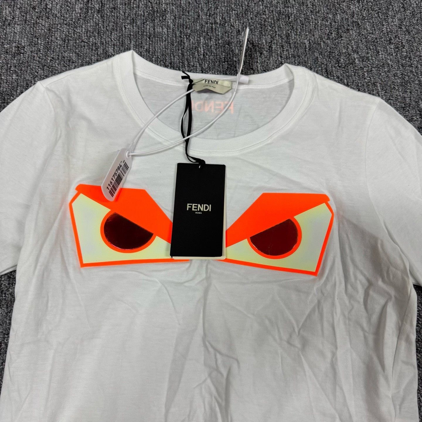 Fendi Fendi Bag Bug Monster Eyes T-Shirt Size 38 Size XS / US 0-2 / IT 36-38 - 5 Thumbnail