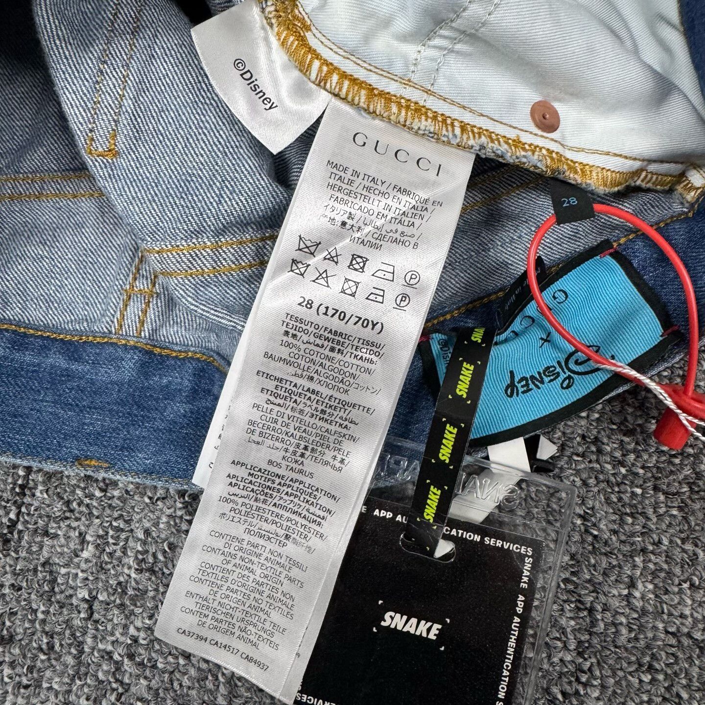 Gucci Gucci x Disney Donald Duck Embroidered Jeans 28 Size US 28 / EU 44 - 8 Thumbnail
