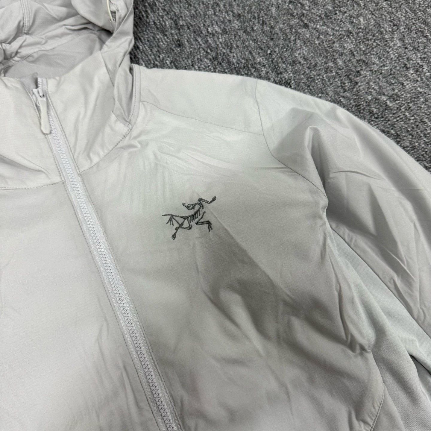 Arc'teryx Arc'teryx Atom Lightweight Hoody XS Size XS / US 0-2 / IT 36-38 - 6 Thumbnail