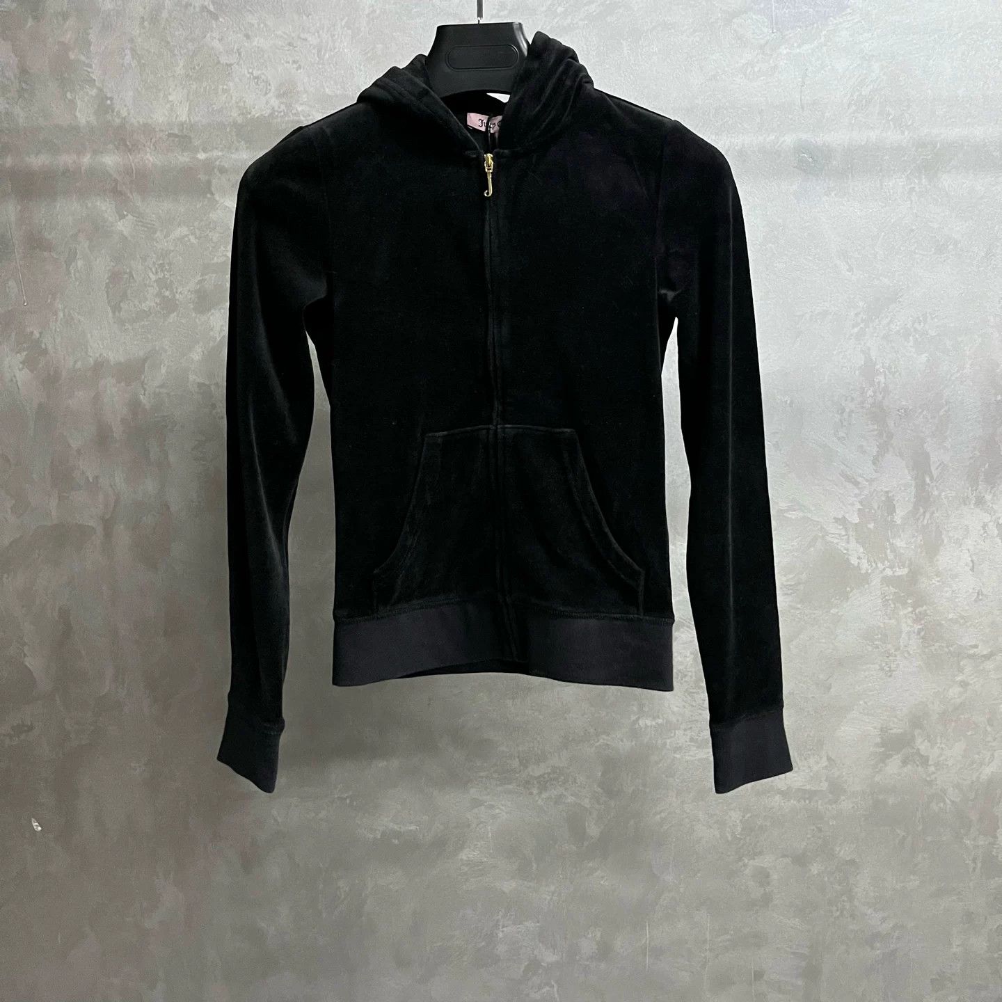 Juicy Couture Juicy Couture Embellished Velour Hoodie Size XS Size XS / US 0-2 / IT 36-38 - 2 Thumbnail
