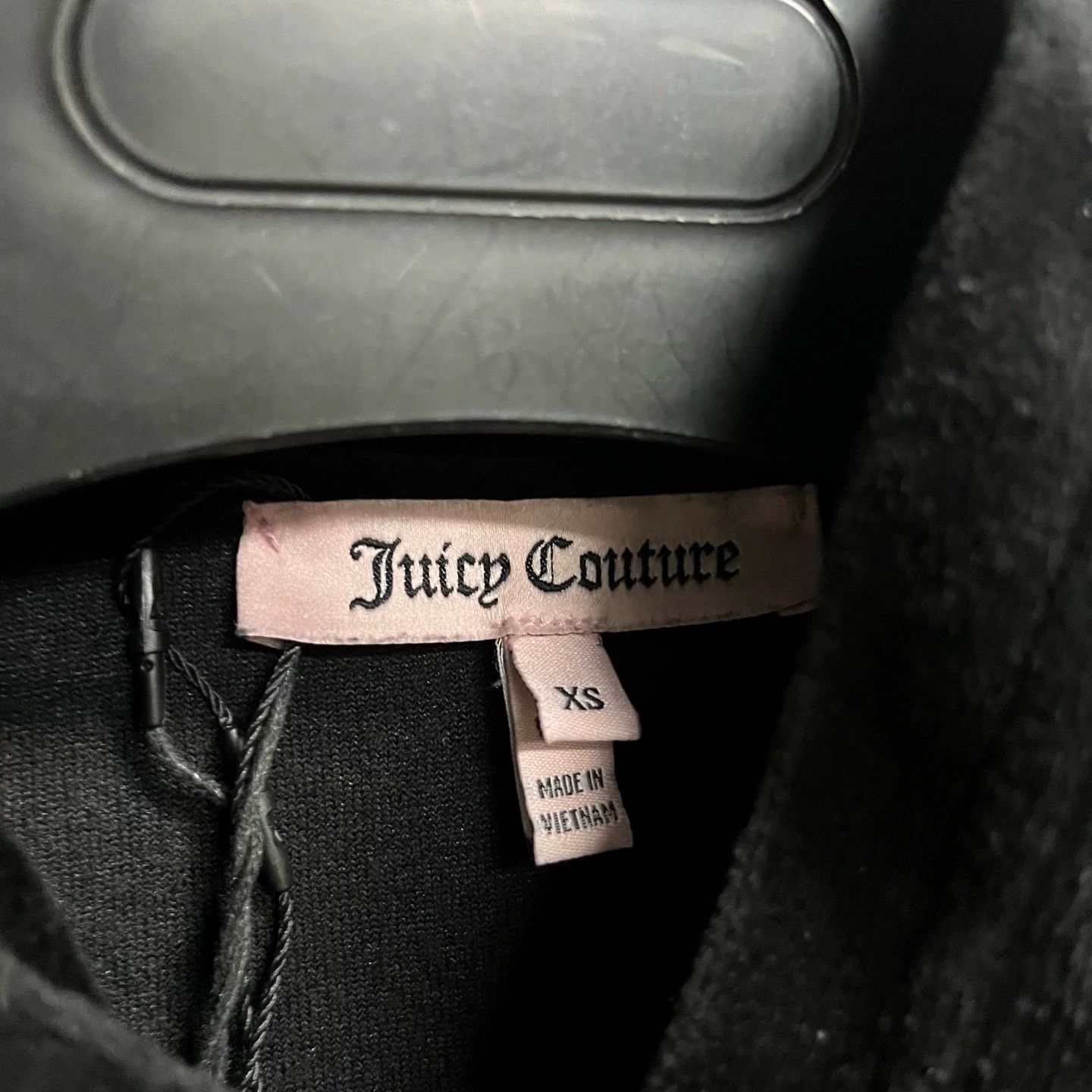 Juicy Couture Juicy Couture Embellished Velour Hoodie Size XS Size XS / US 0-2 / IT 36-38 - 4 Thumbnail