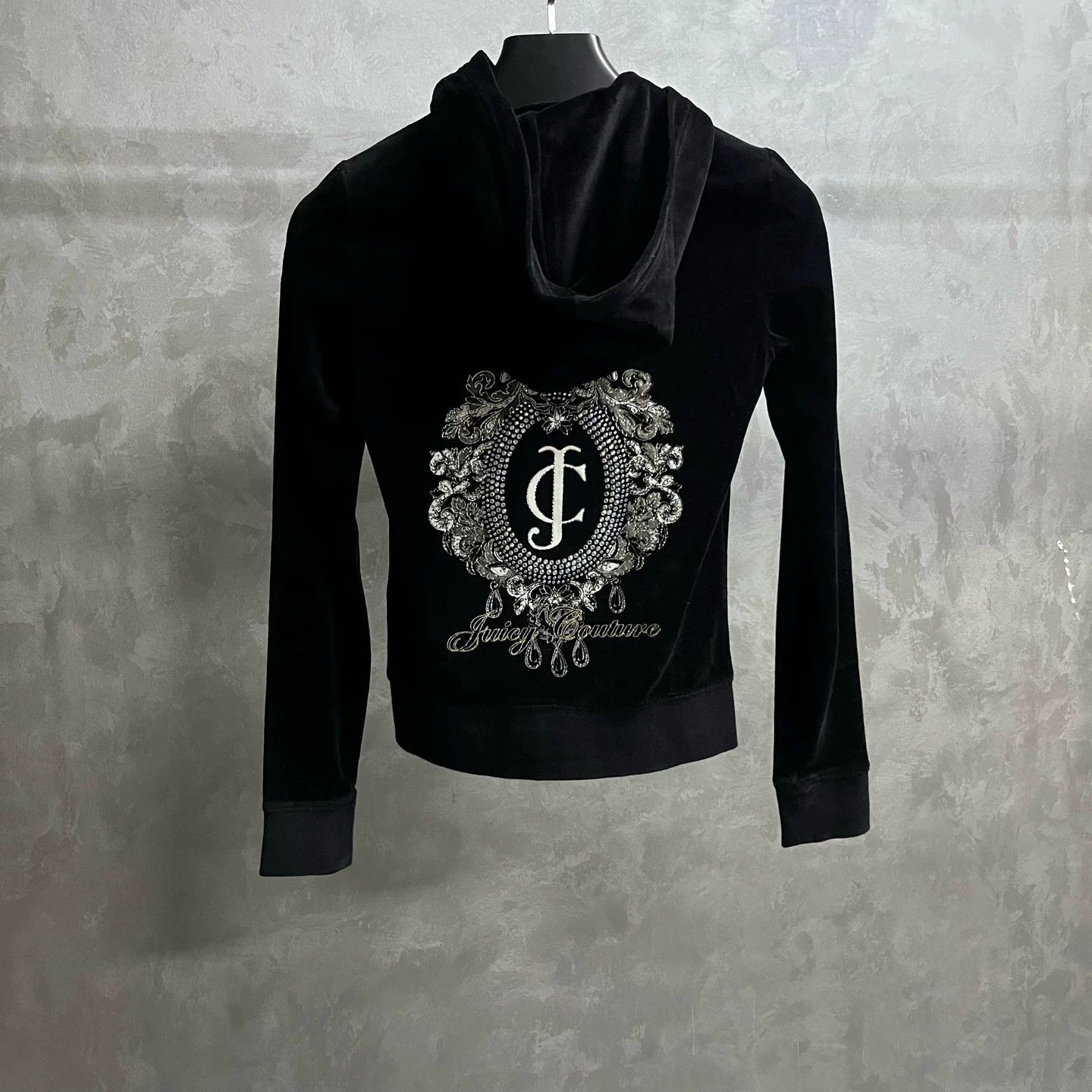 Juicy Couture Juicy Couture Embellished Velour Hoodie Size XS Size XS / US 0-2 / IT 36-38 - 6 Thumbnail