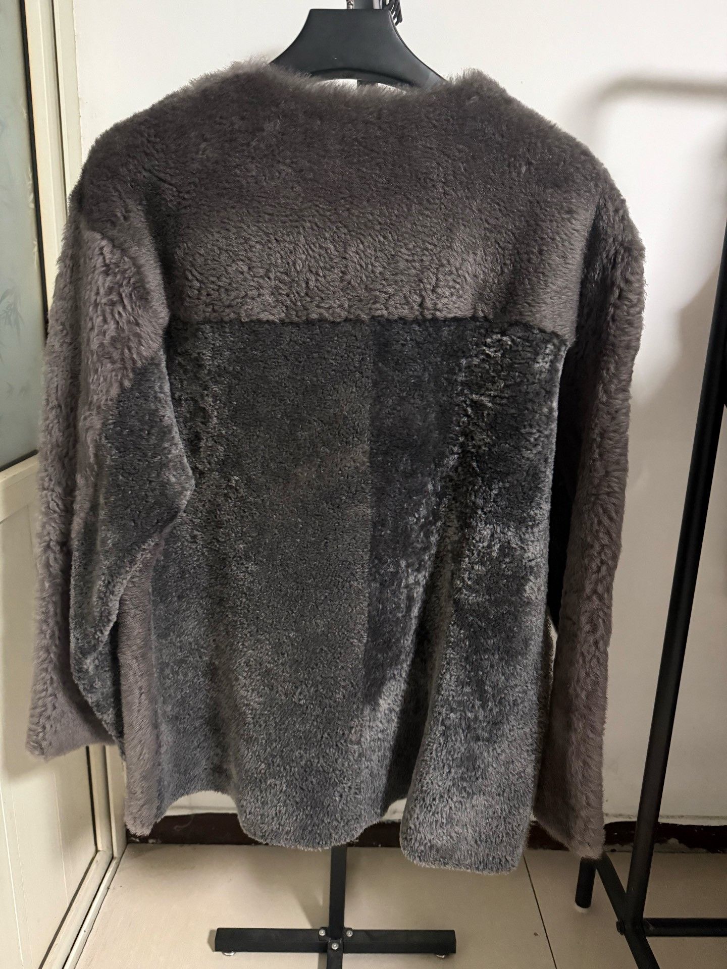 Dolce & Gabbana Dolce & Gabbana Studded Shearling Pullover Size 44 Size US S / EU 44-46 / 1 - 3 Thumbnail