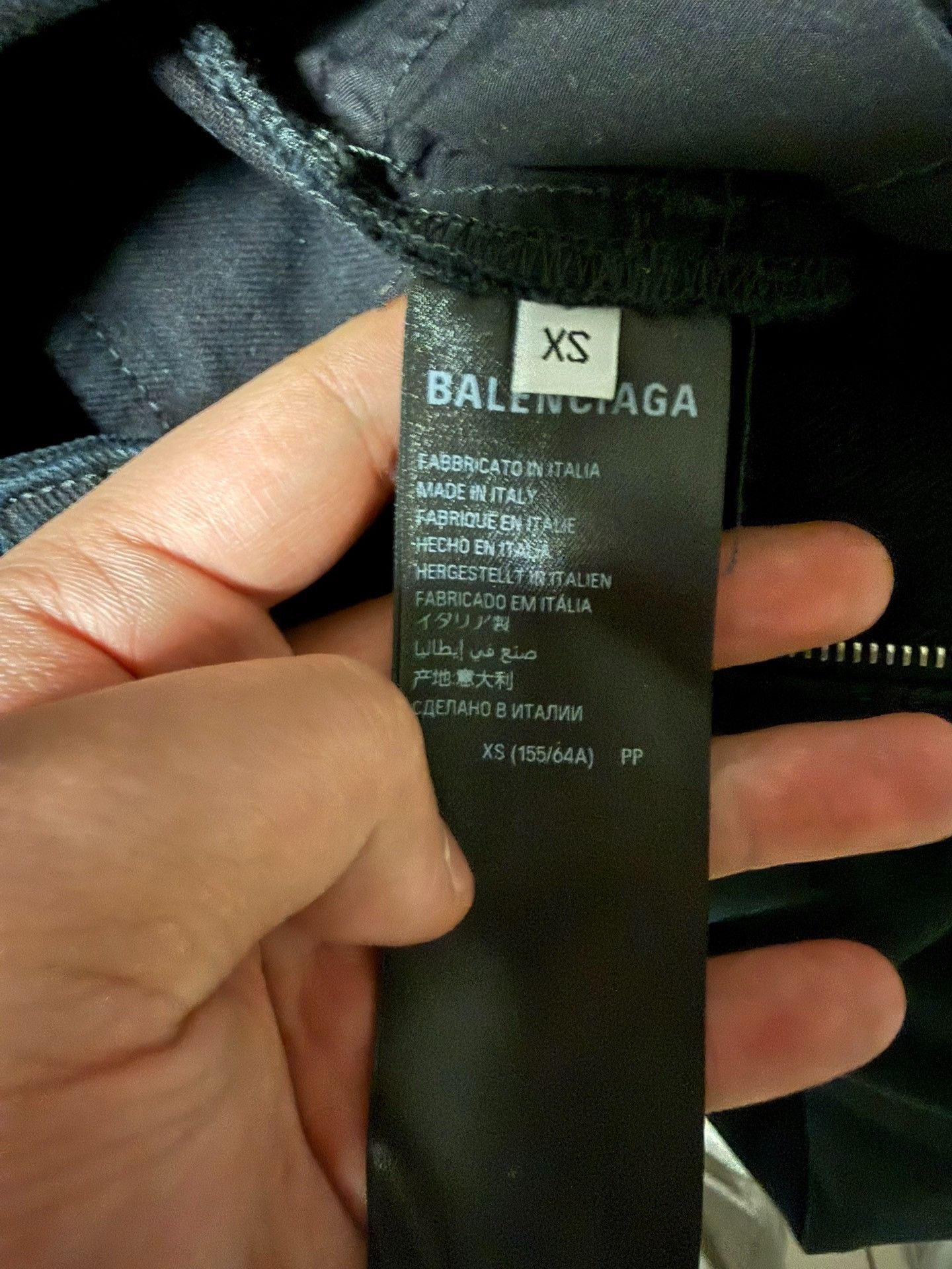 Balenciaga Balenciaga Washed Carpenter Cargo Jeans XS Size US 28 / EU 44 - 5 Thumbnail
