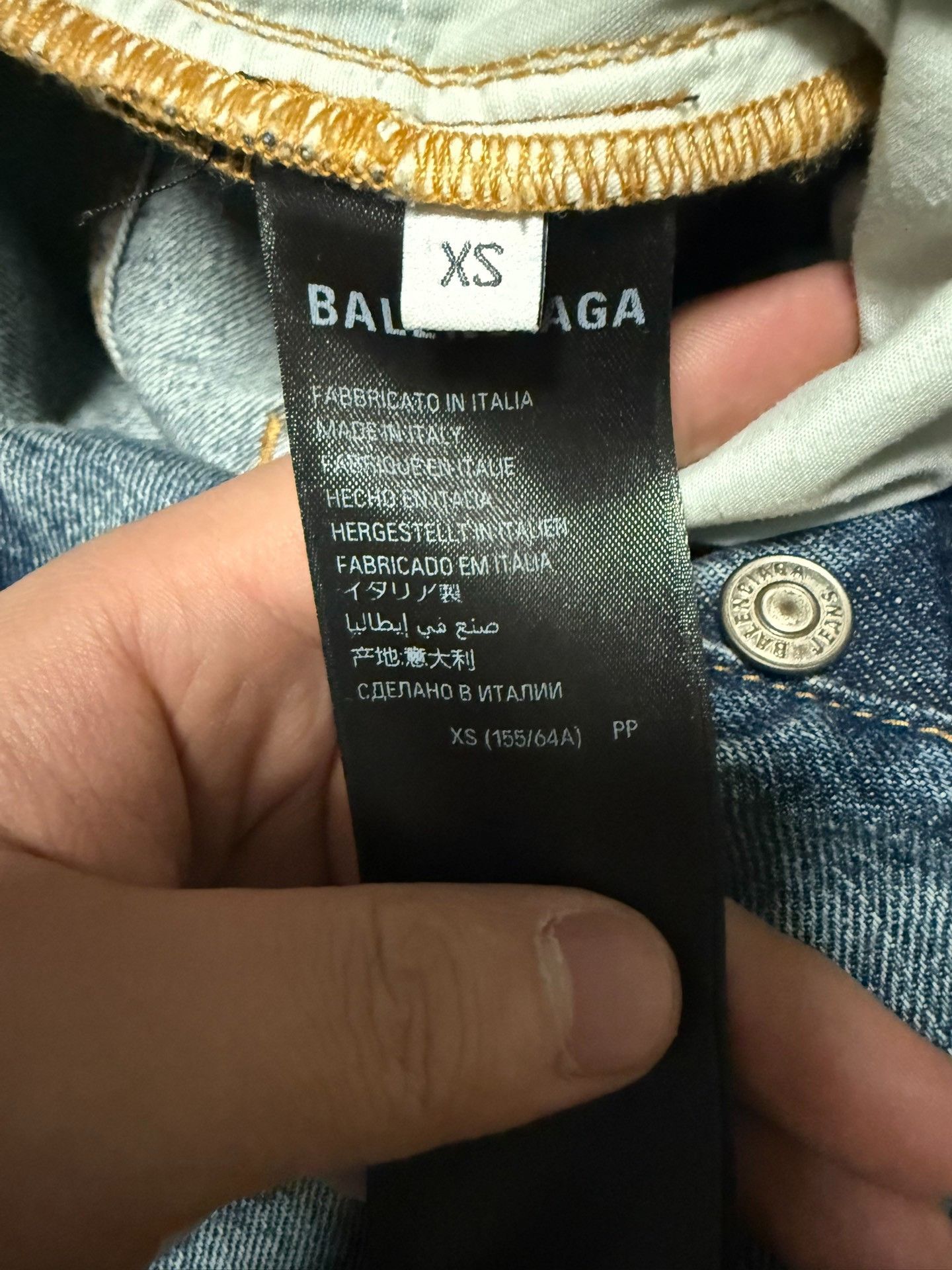 Balenciaga Balenciaga Distressed Destroyed Denim Jeans XS Size US 28 / EU 44 - 5 Thumbnail