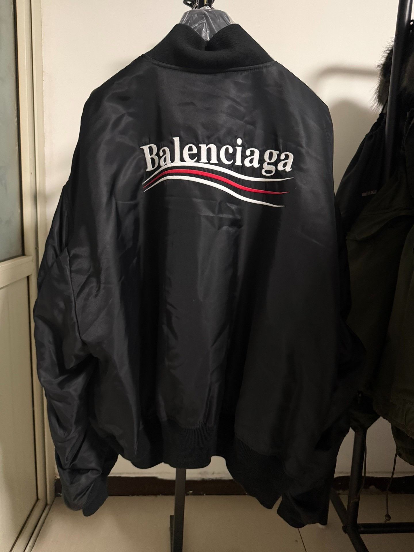 Balenciaga Balenciaga Logo Embroidered Bomber Jacket XS Size US XS / EU 42 / 0 - 3 Thumbnail
