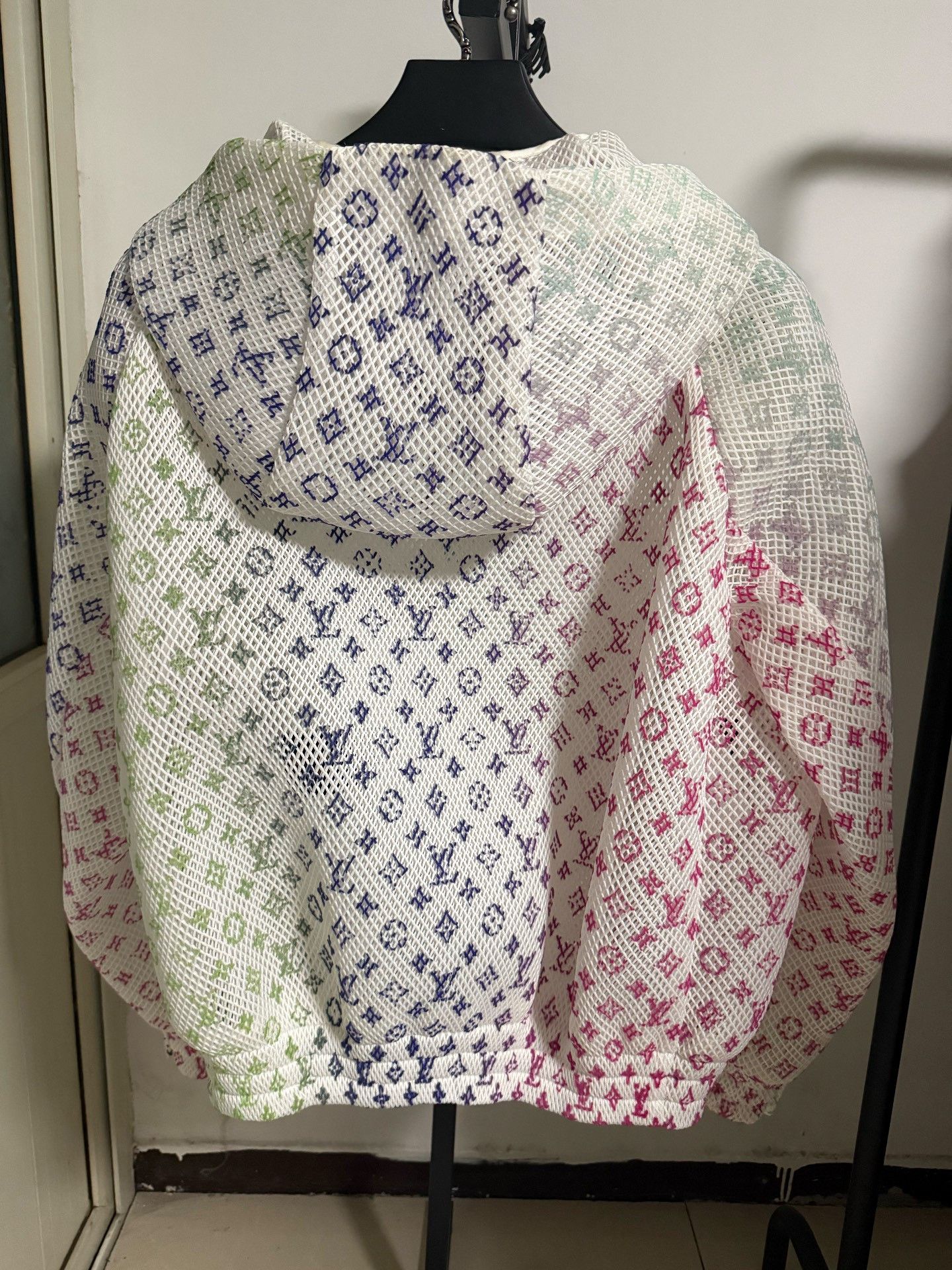 Louis Vuitton Louis Vuitton Amen Break Mesh Zip Hoodie 50 Size US M / EU 48-50 / 2 - 3 Thumbnail