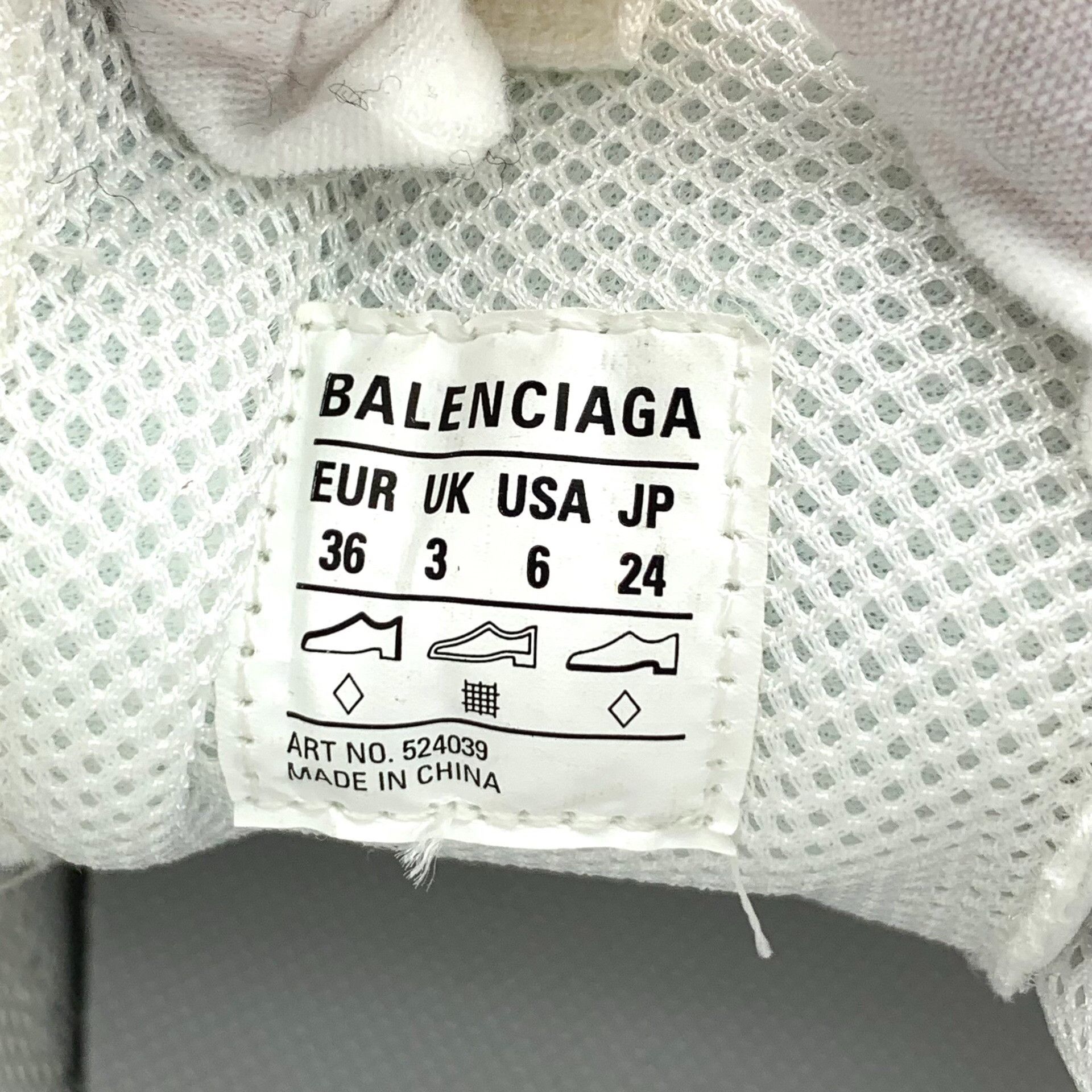 Balenciaga Balenciaga Logo Print Triple S Sneakers Size 36 Size US 6 / IT 36 - 7 Thumbnail