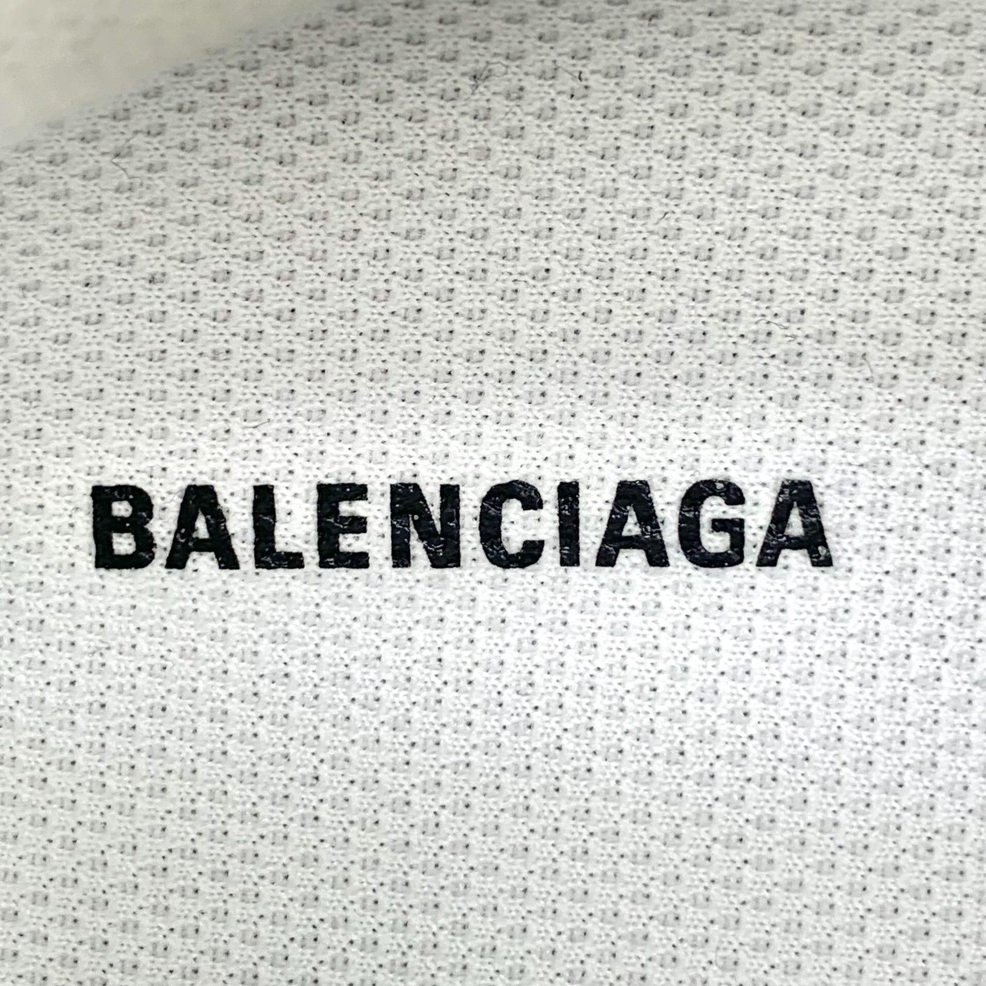 Balenciaga Balenciaga Logo Print Triple S Sneakers Size 36 Size US 6 / IT 36 - 8 Thumbnail