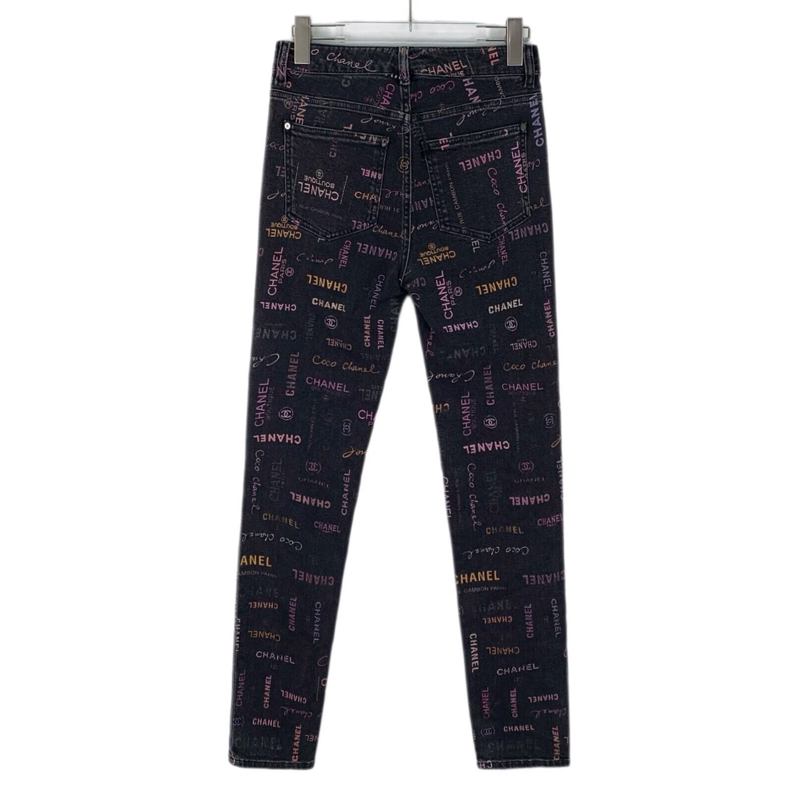 Chanel Chanel Logo Graffiti Print Denim Jeans 36 Size 26" / US 2 / IT 38 - 3 Thumbnail