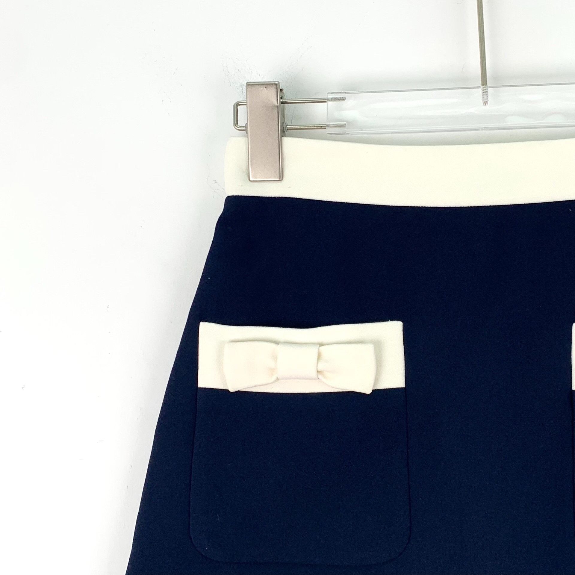 Miu Miu Miu Miu Bow Detail Cotton Mini Skirt 38 Size 26" / US 2 / IT 38 - 4 Thumbnail