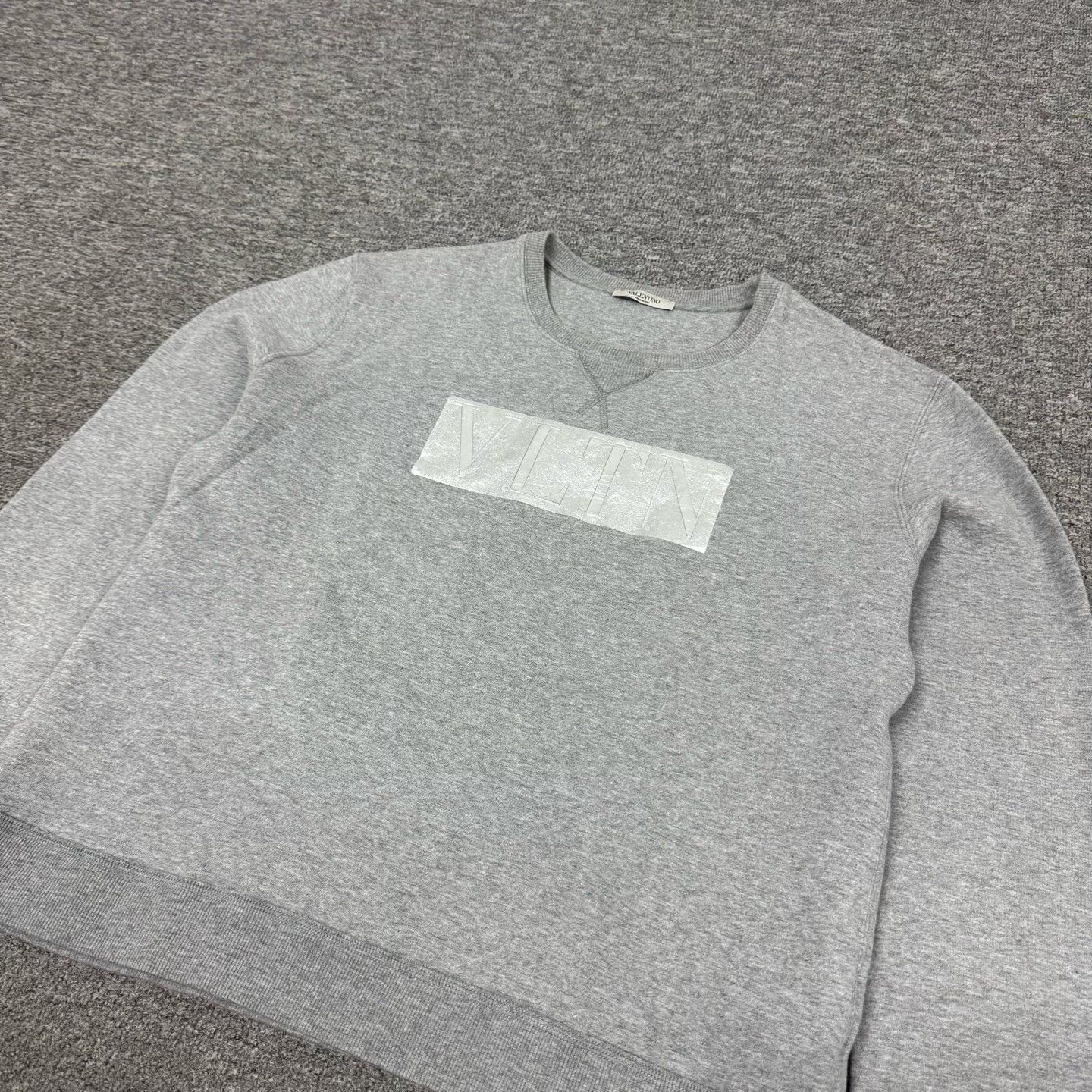 Valentino Valentino VLTN Logo Sweatshirt Gray Size M Size US M / EU 48-50 / 2 - 5 Thumbnail