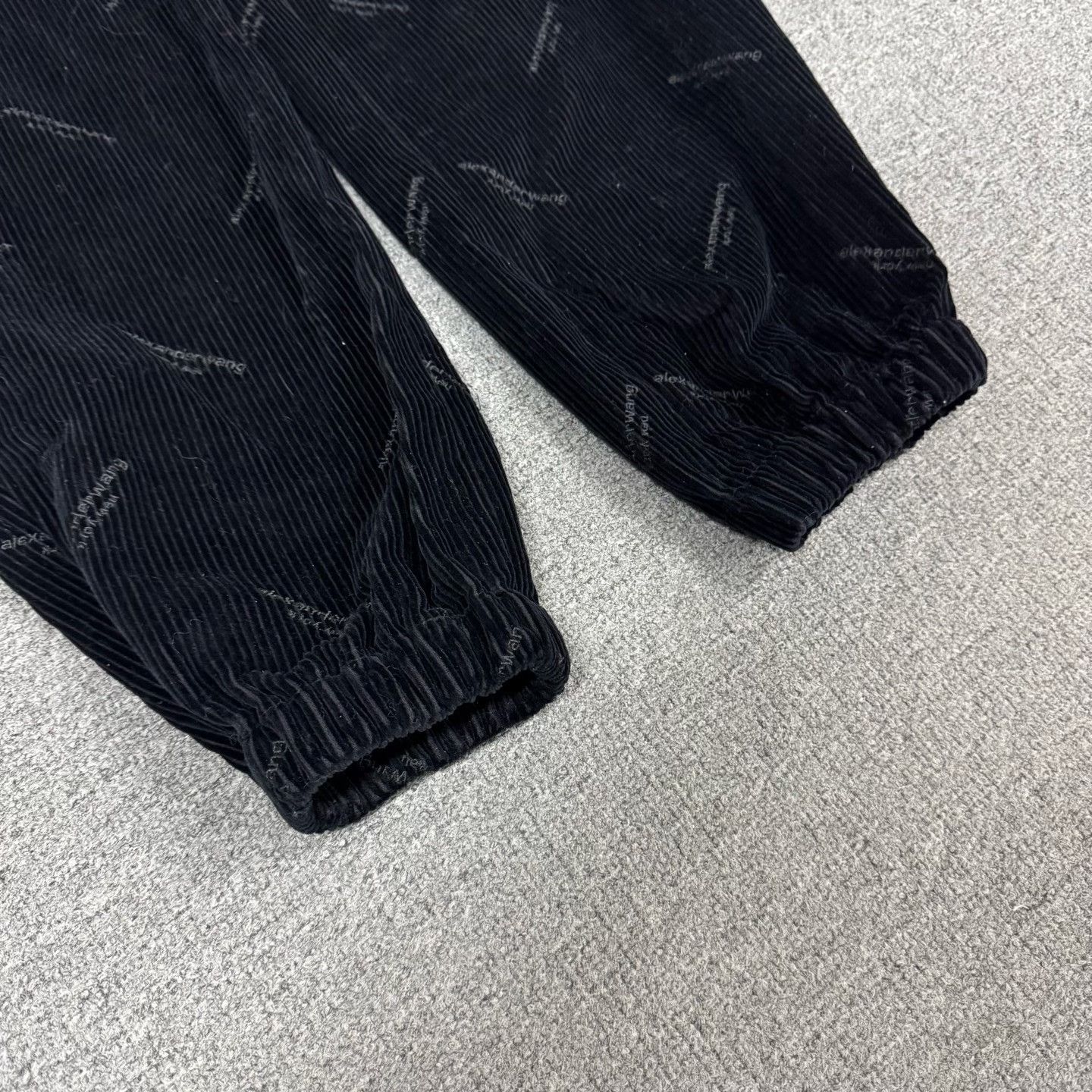 Alexander Wang Alexander Wang Logo All-over Corduroy Sweatpants 2 Size US 32 / EU 48 - 4 Thumbnail