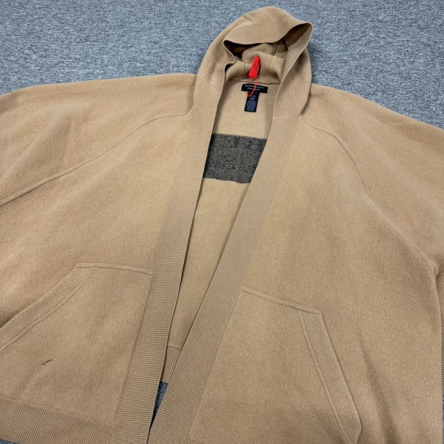 Burberry Burberry Logo Wool Cashmere Hooded Cape ONE SIZE Size ONE SIZE - 4 Thumbnail