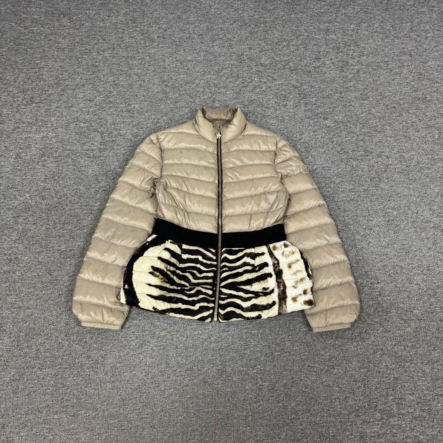 Moncler Moncler Gamme Rouge Leopard Down Jacket 1 Size S / US 4 / IT 40 - 2 Thumbnail