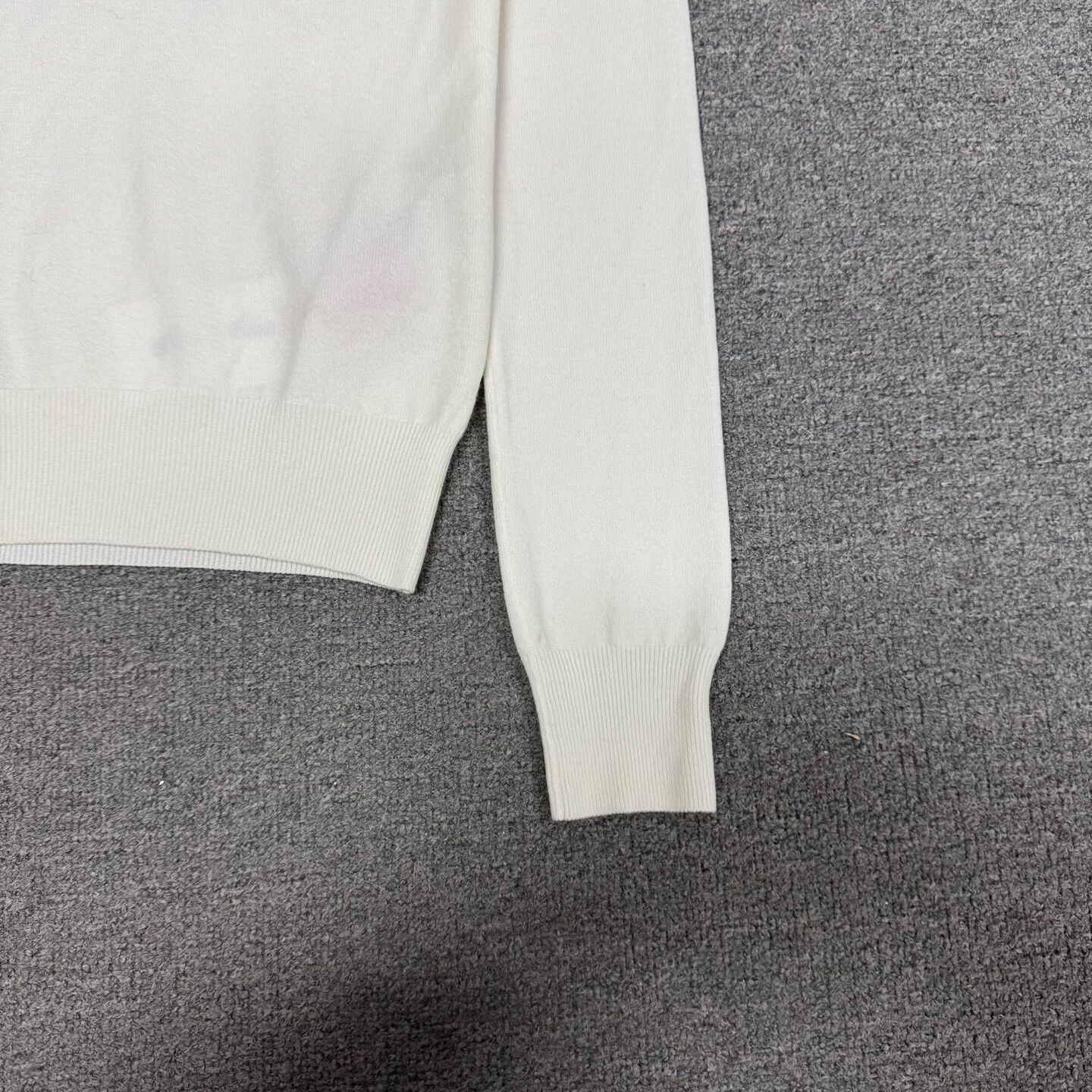 Bottega Veneta Bottega Veneta White Wool V-Neck Sweater Size S Size US S / EU 44-46 / 1 - 4 Thumbnail