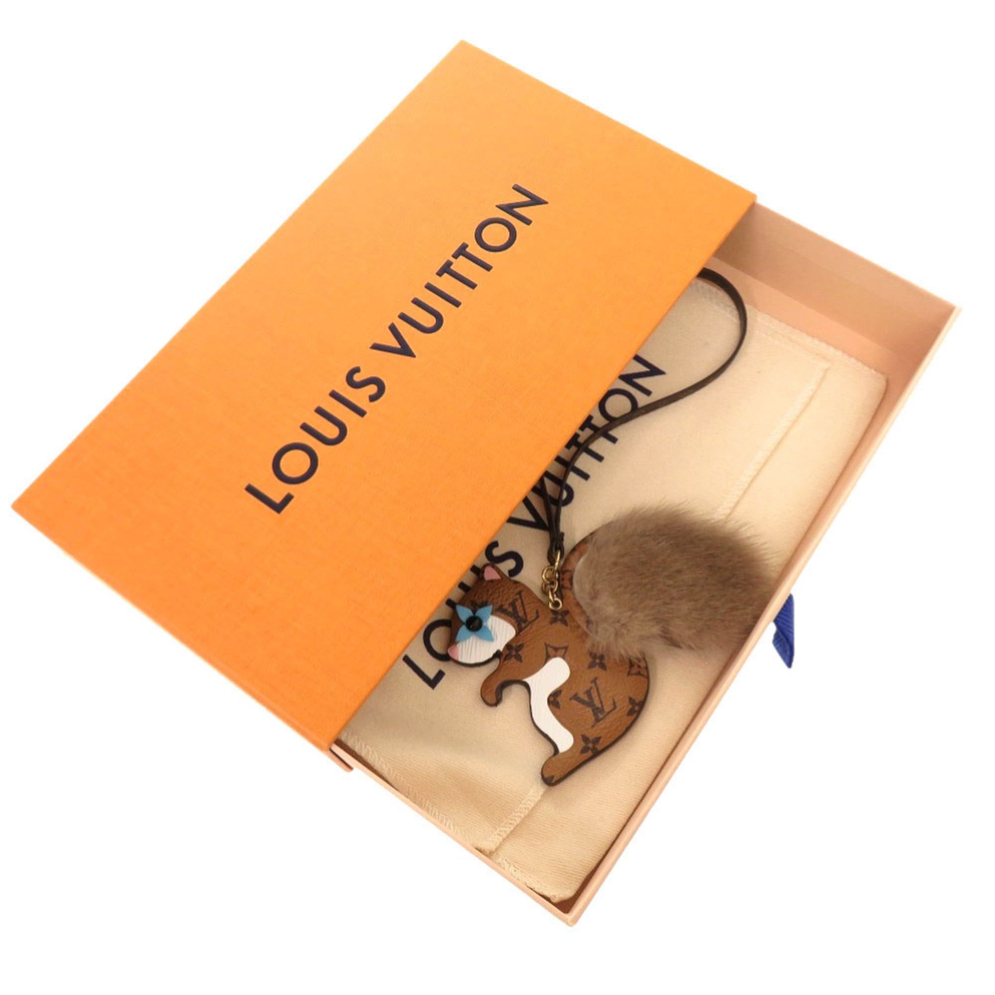 Louis Vuitton Unused Louis Vuitton accessory bag charm, Squalol LV Furry Friend Monogram M03218, mink squirrel 1515 LOUIS VUITTON Size ONE SIZE - 2 Thumbnail