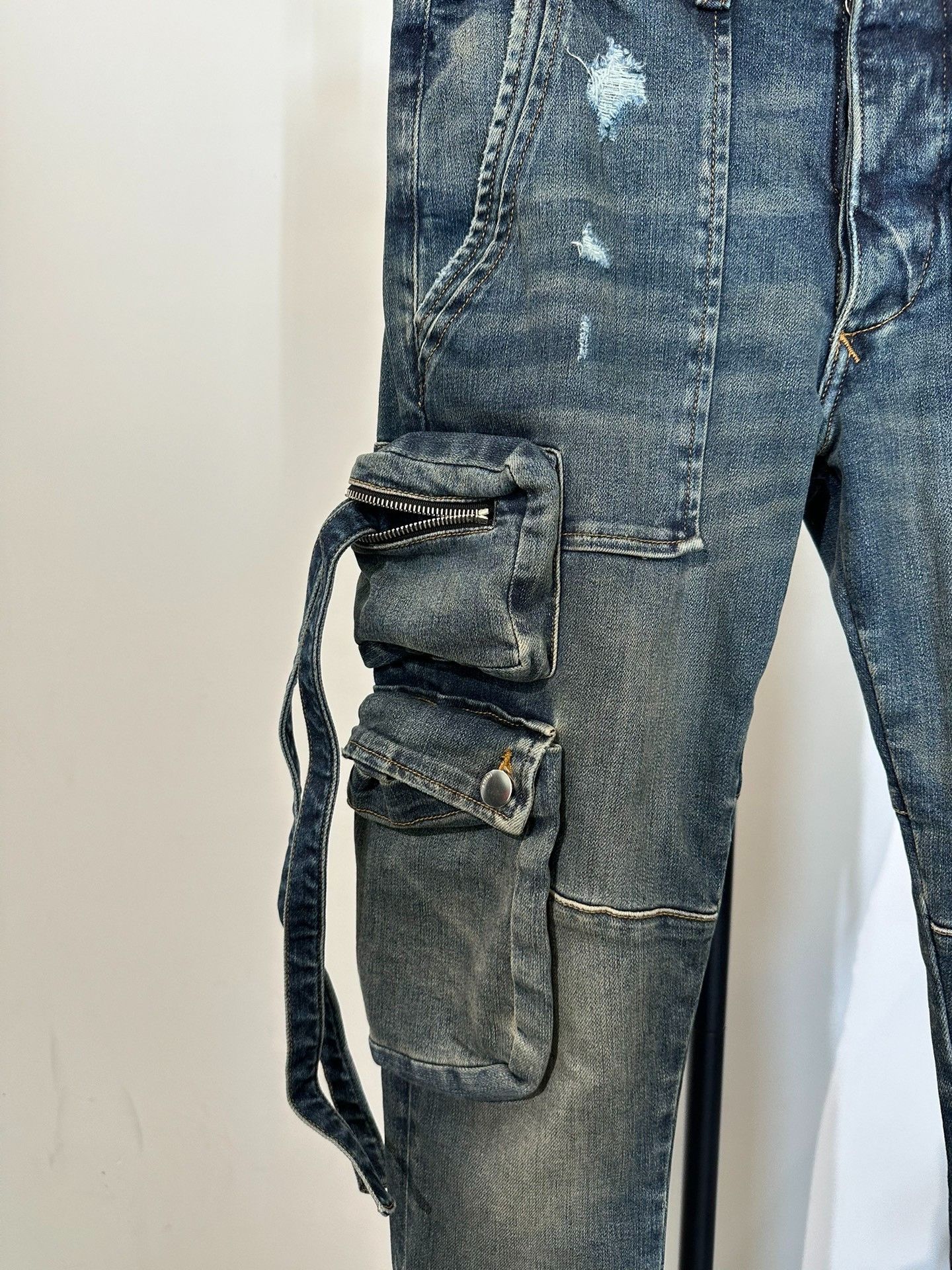 Amiri Amiri Multi-Pocket Utility Jeans Size US 29 - 3 Thumbnail