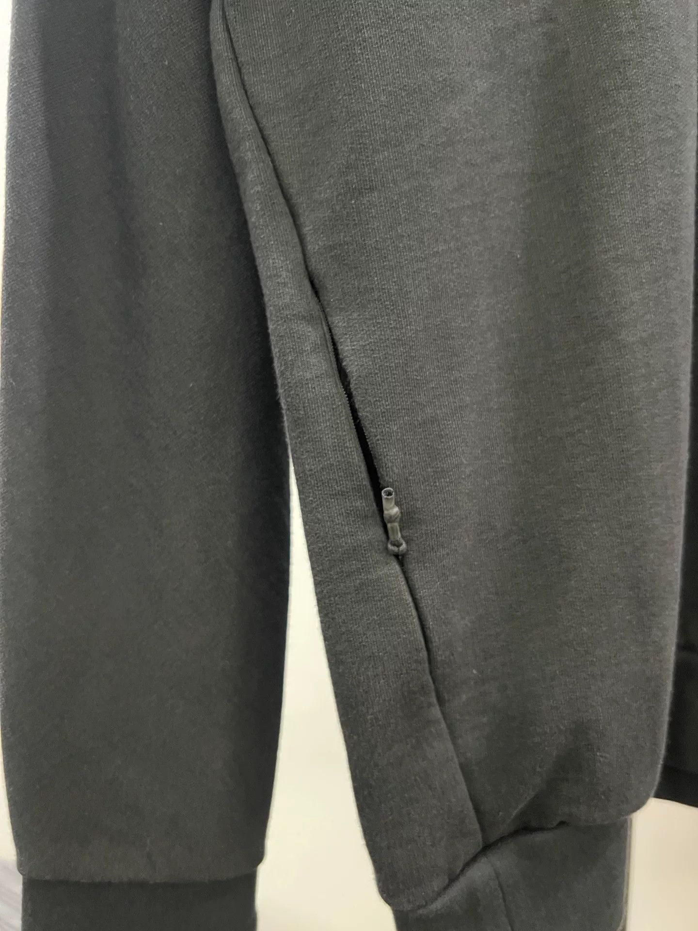 11 By Boris Bidjan Saberi Boris Bidjan Saberi 11by BBS Cotton Crewneck Size US XXS / EU 40 - 5 Thumbnail