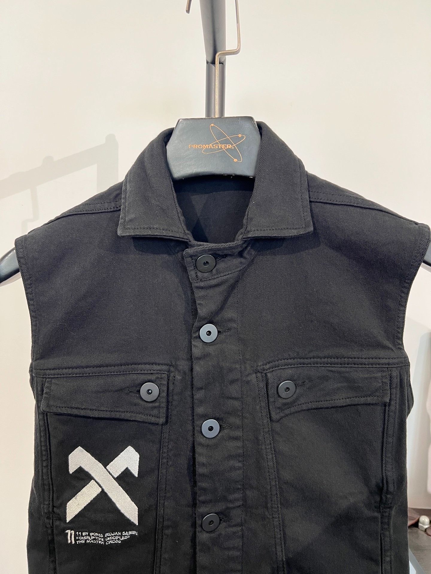 11 By Boris Bidjan Saberi Boris Bidjan Saberi 11by BBS V3 Denim Hunting Vest Size US S / EU 44-46 / 1 - 3 Thumbnail