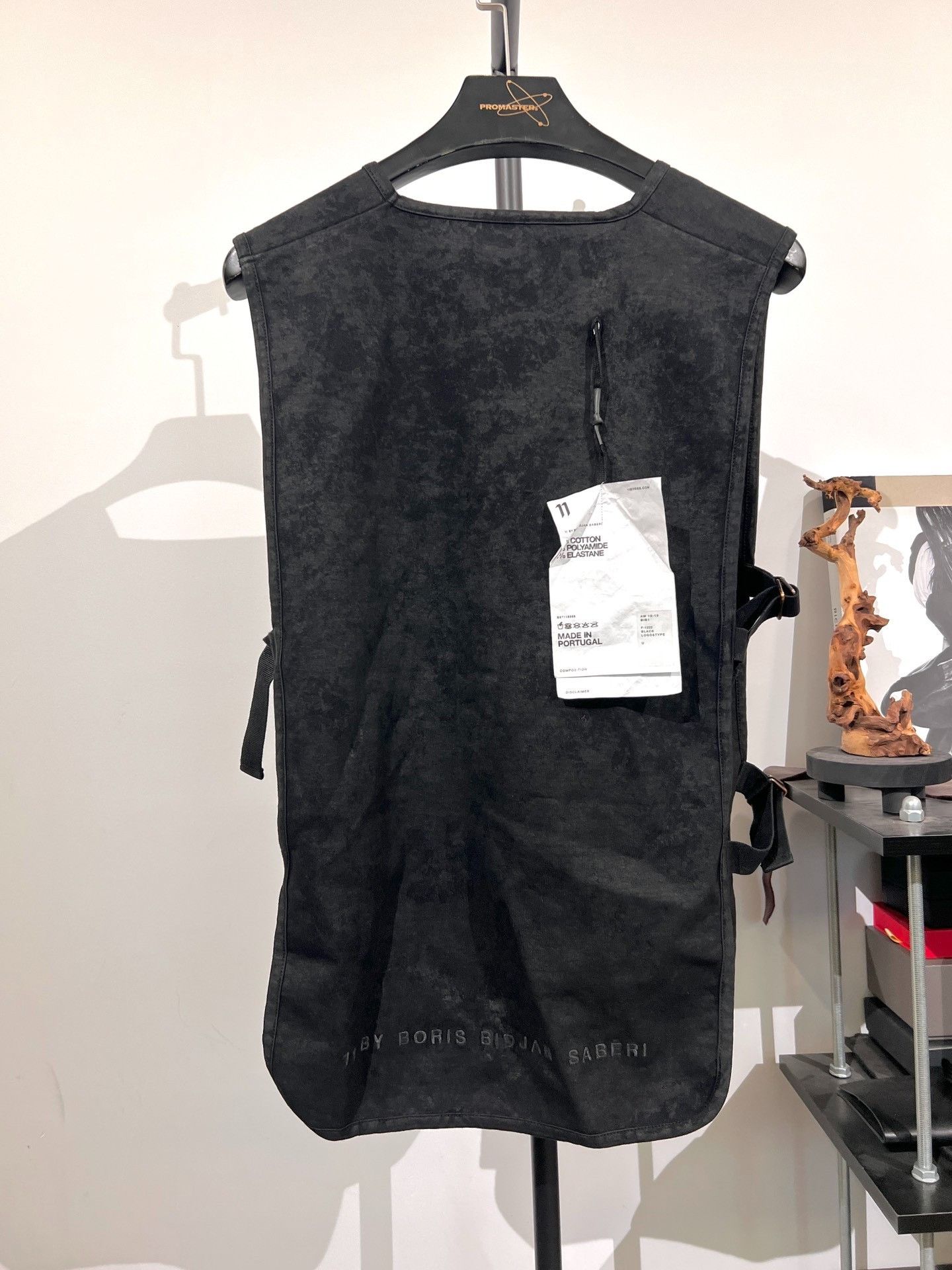 11 By Boris Bidjan Saberi Boris Bidjan Saberi 11by BBS B1 Waxed Utility Vest Size US M / EU 48-50 / 2 - 2 Thumbnail