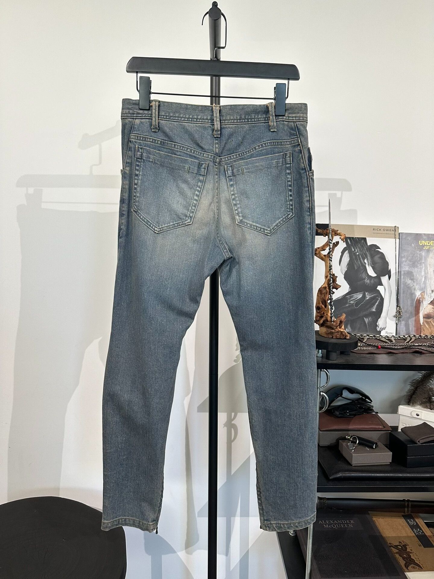 Julius Julius_7 Double Knee Distressed Washed Jeans Size US 34 / EU 50 - 2 Thumbnail