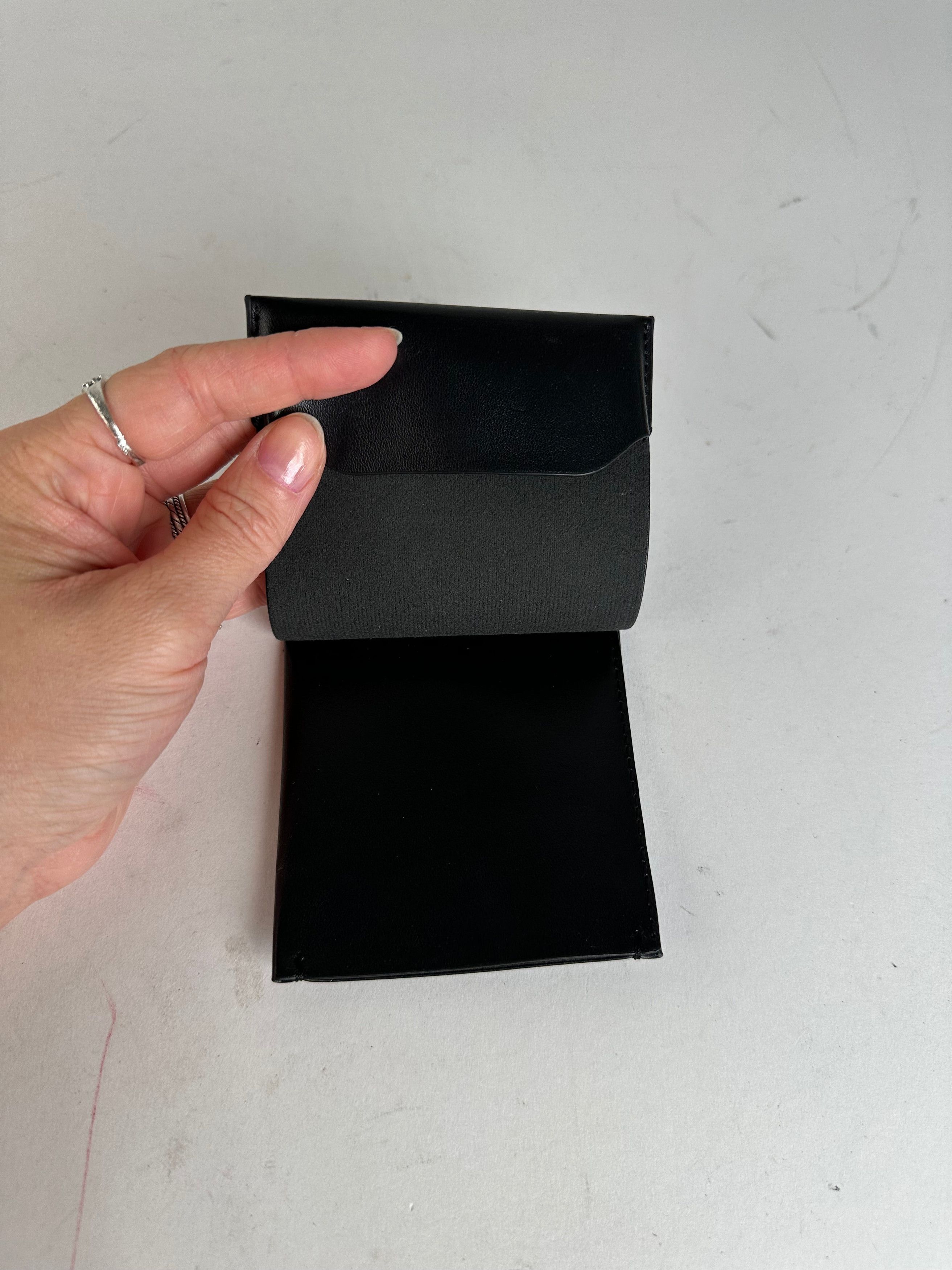 Celine Leather Flat Pouch Black Size ONE SIZE - 3 Thumbnail