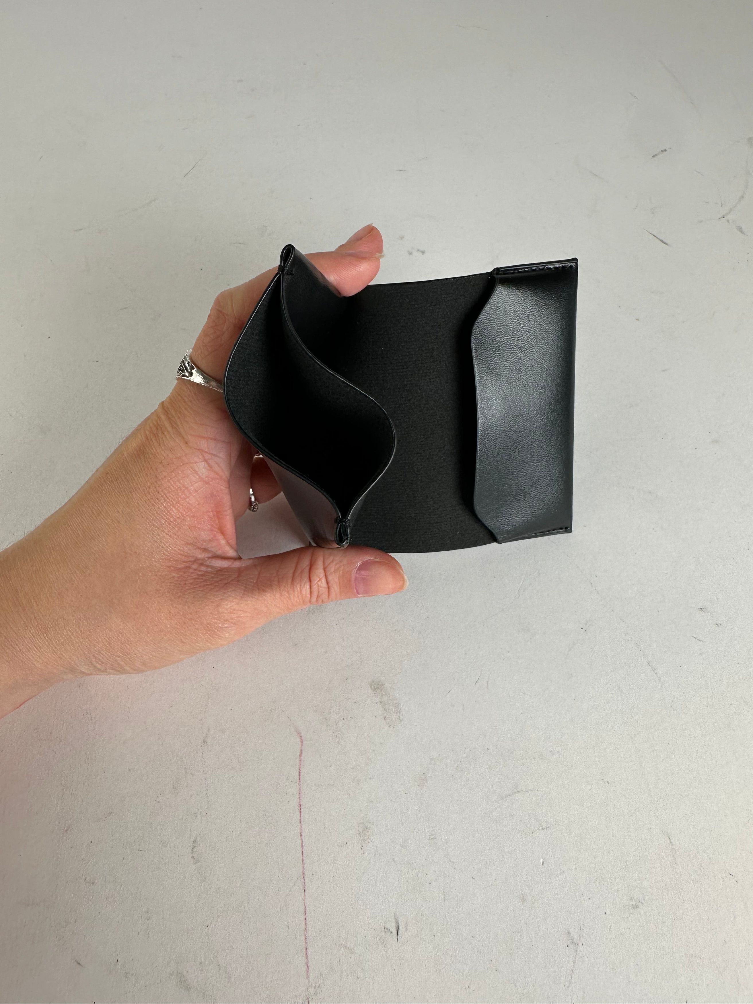 Celine Leather Flat Pouch Black Size ONE SIZE - 5 Thumbnail