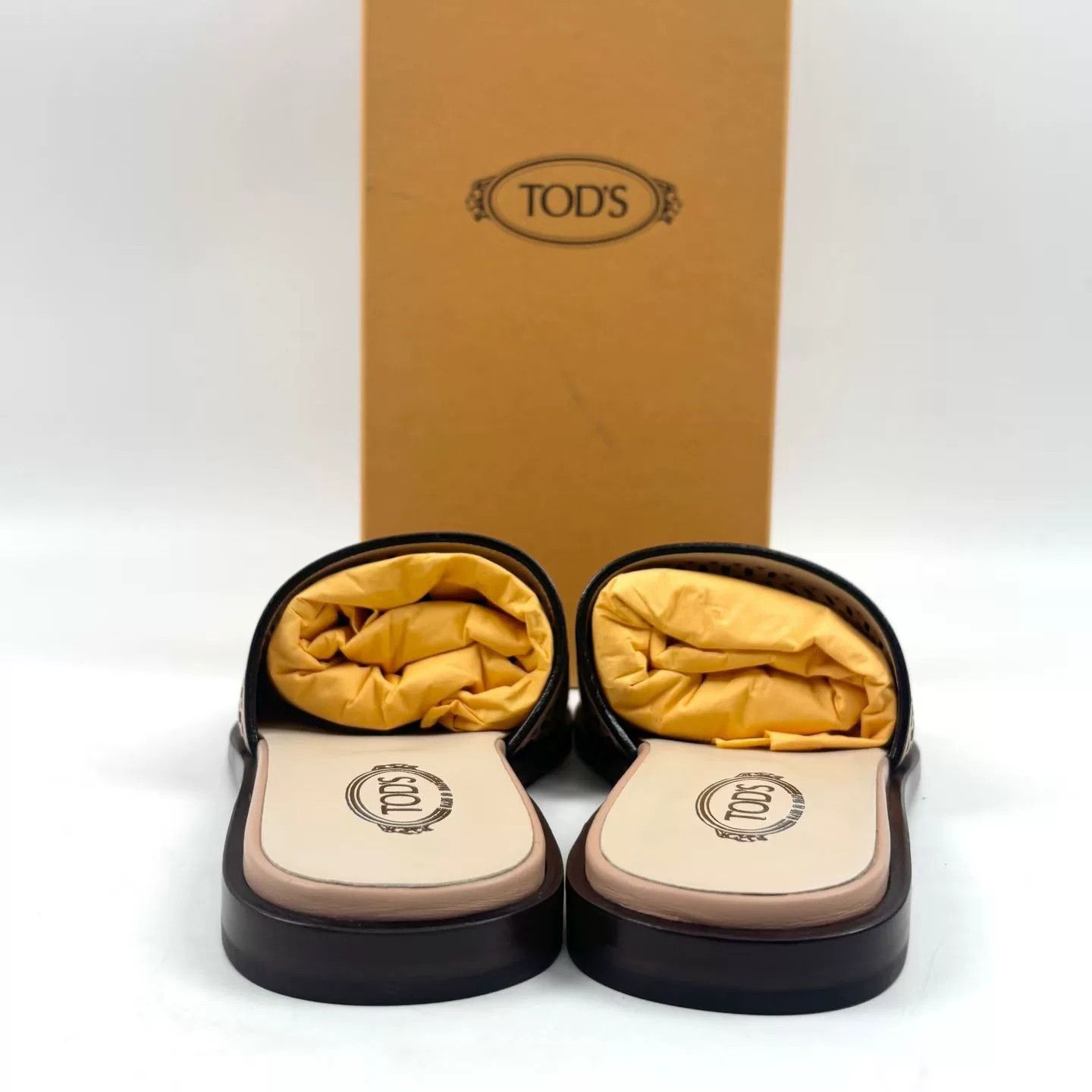 Tod's TODS Beige Slippers Size 36.5 New Size US 5.5 / IT 35.5 - 5 Thumbnail