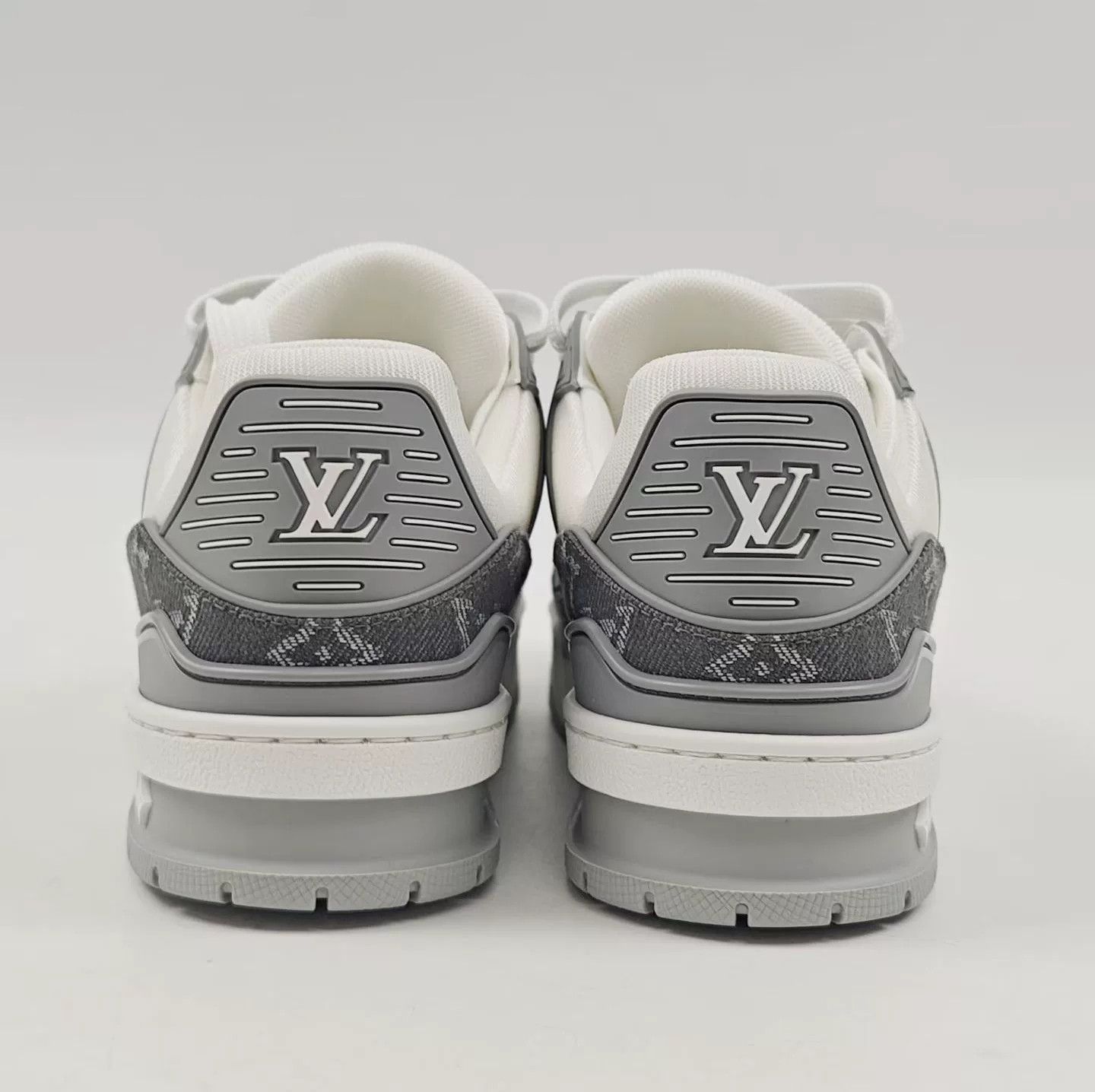 Louis Vuitton LV Grey Monogram Trainer Sneakers Size US 6 / IT 36 - 7 Thumbnail