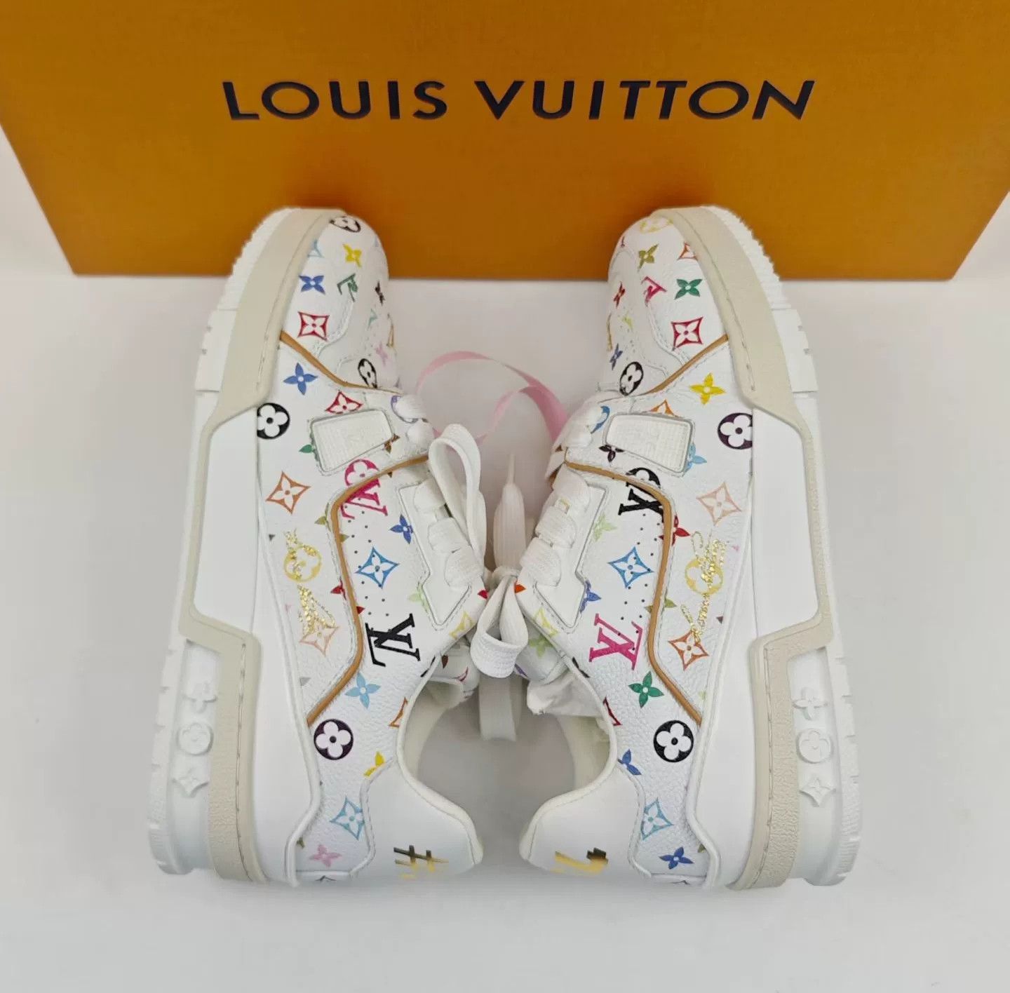 Louis Vuitton Louis Vuitton White Multicolor Trainer Sneakers Size US 5.5 / IT 35.5 - 4 Thumbnail