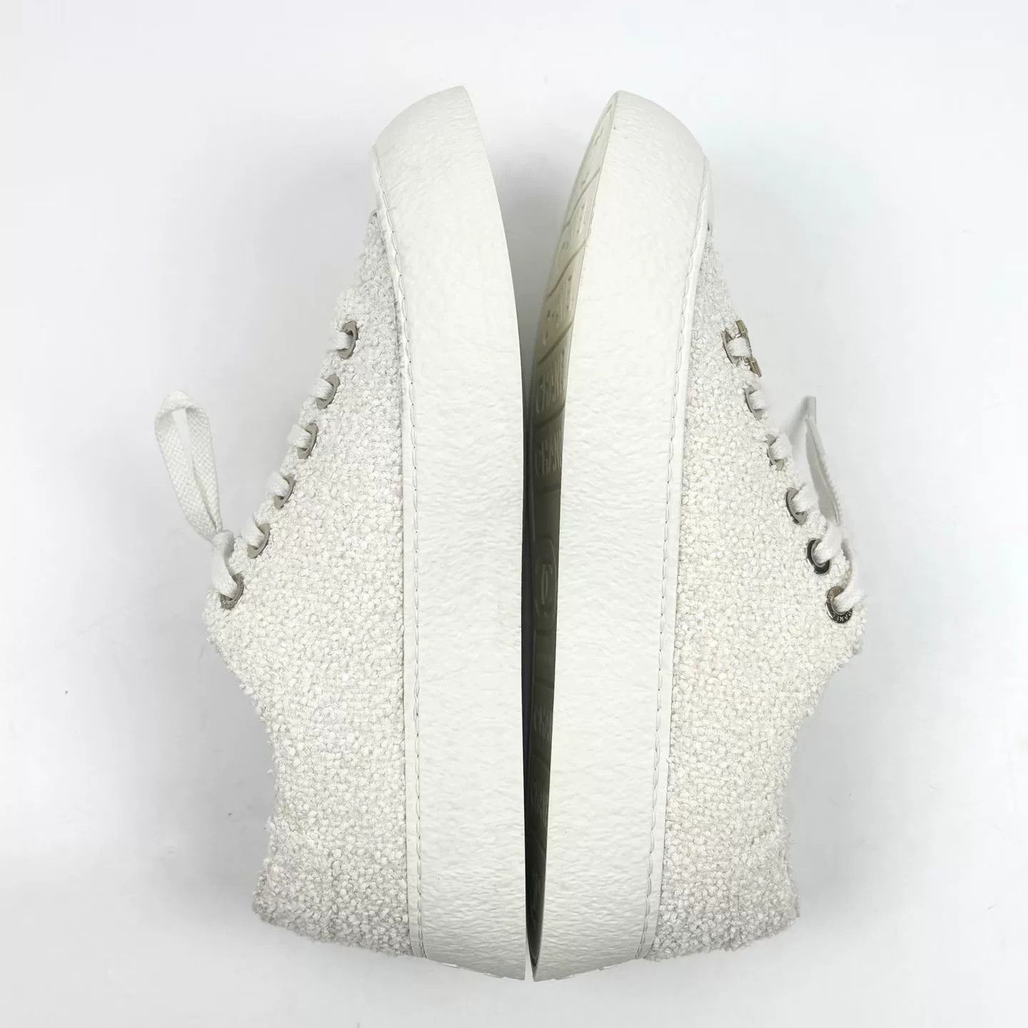 Chanel Chanel 2025 New White Plush Casual Shoes Size US 8 / IT 38 - 3 Thumbnail