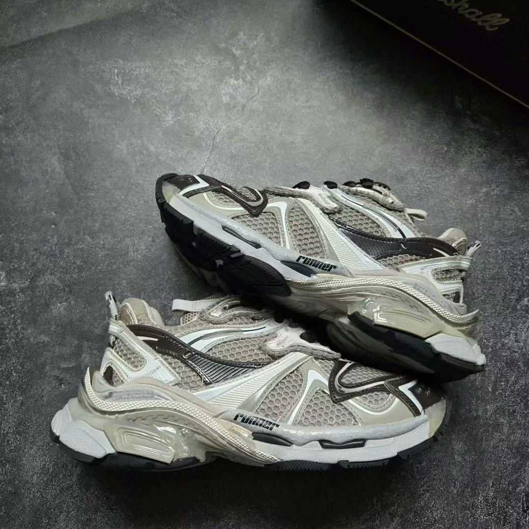 Balenciaga Balenciaga Runner 2.0 Sneakers Size US 5 / IT 35 - 8 Thumbnail