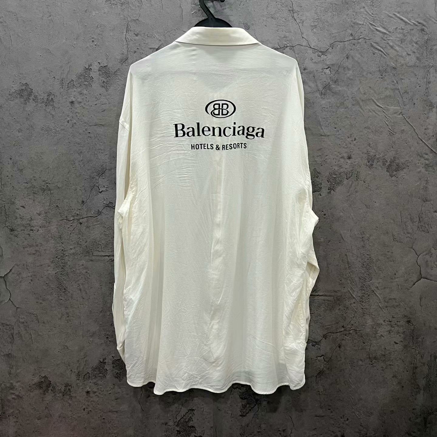 Balenciaga Balenciaga Pleated Silk Double B Logo Shirt Size S / US 4 / IT 40 - 2 Thumbnail