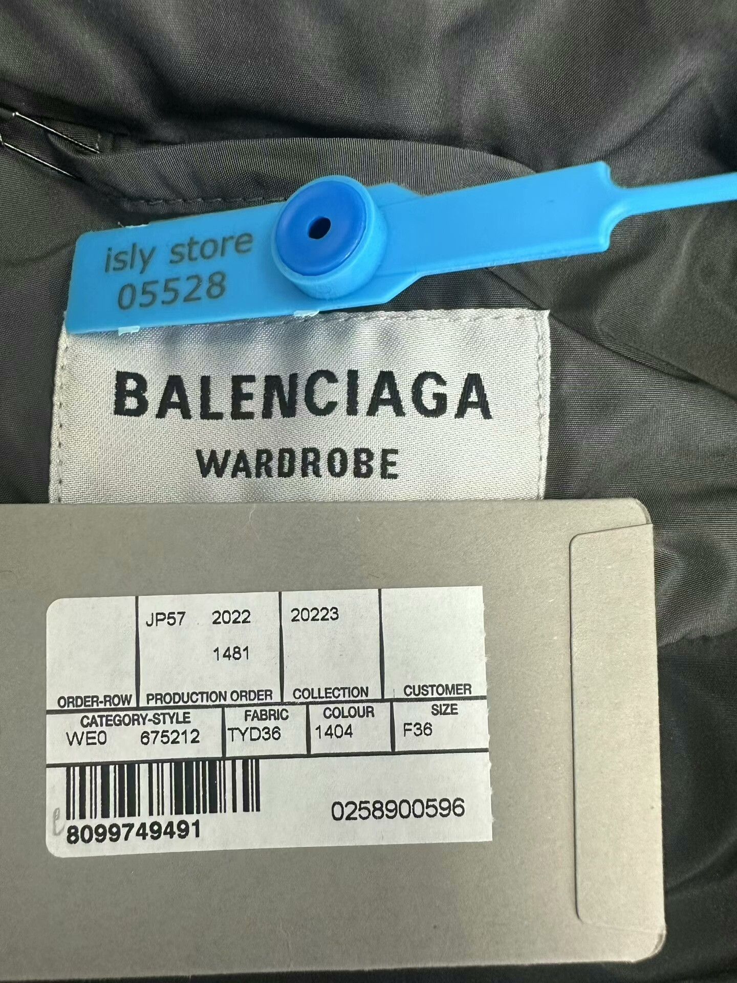 Balenciaga Balenciaga Solid Fine Satin Jacket Size XS / US 0-2 / IT 36-38 - 4 Thumbnail