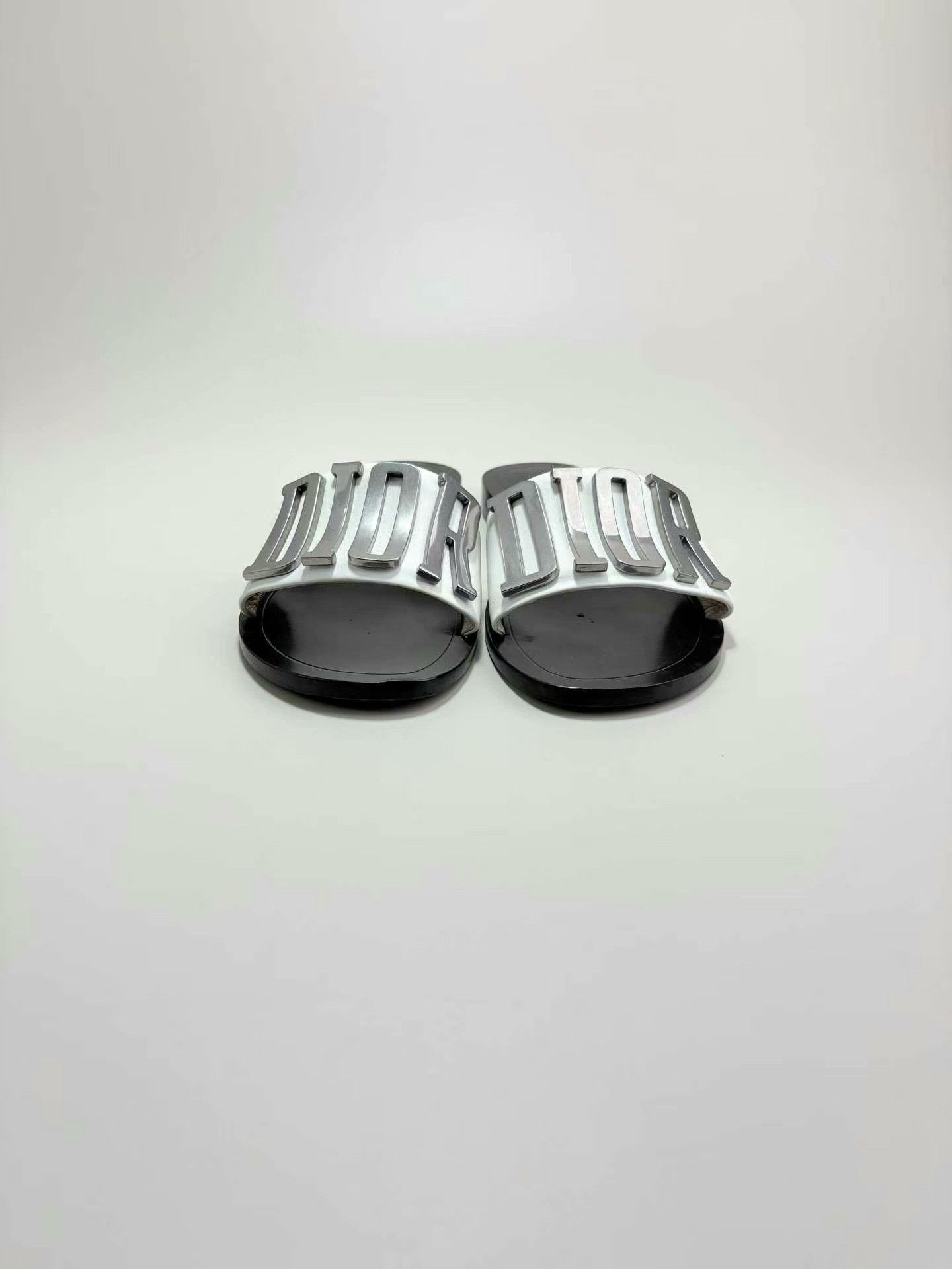 Dior DIOR Logo Letter Slippers Size US 6 / IT 36 - 2 Thumbnail