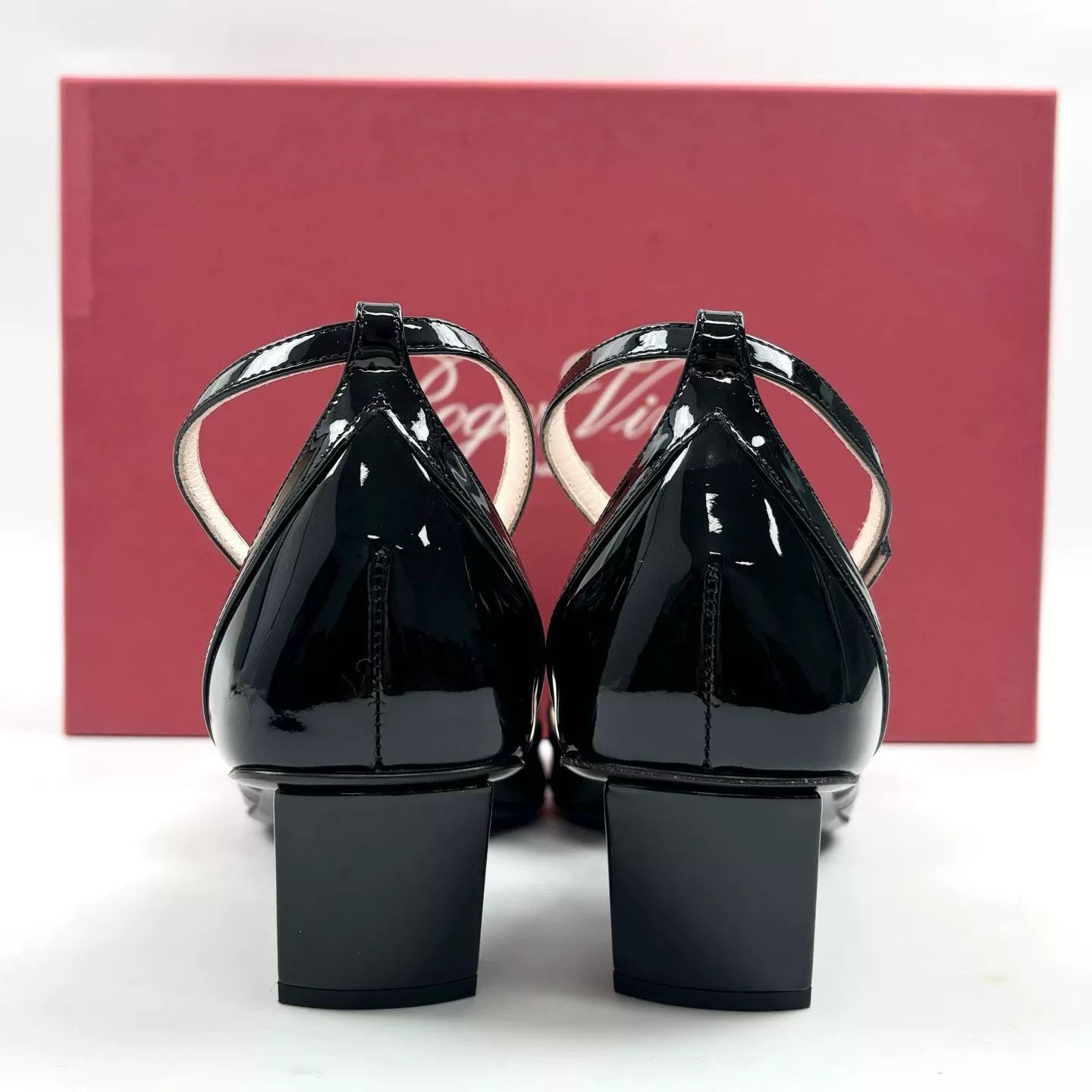 Roger Vivier RV Black Patent Leather Low Heel Sandals Size US 5.5 / IT 35.5 - 5 Thumbnail