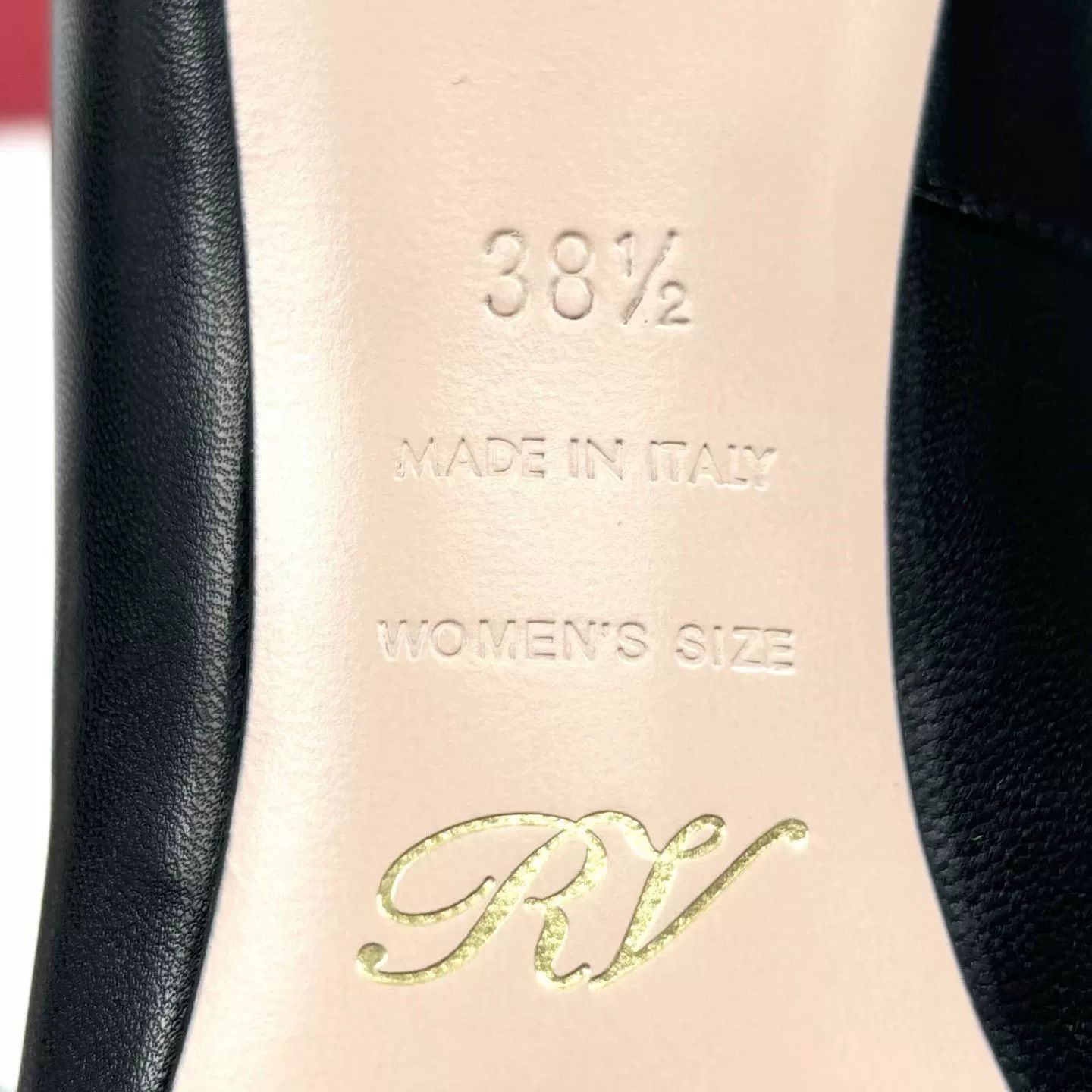 Roger Vivier RV Black Leather Diamond Buckle Heels Size US 7.5 / IT 37.5 - 7 Thumbnail