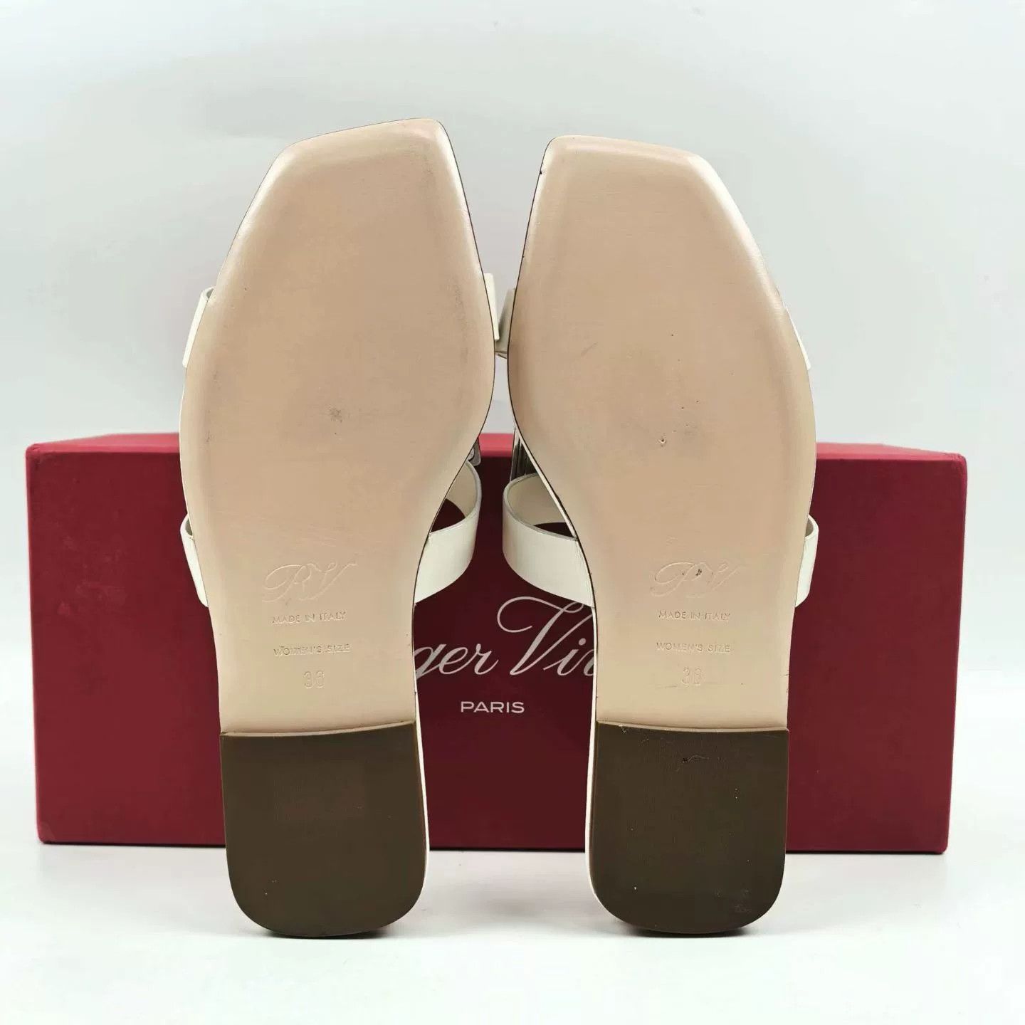 Roger Vivier RV Off-white Diamond Buckle Slippers Size US 5 / IT 35 - 6 Thumbnail