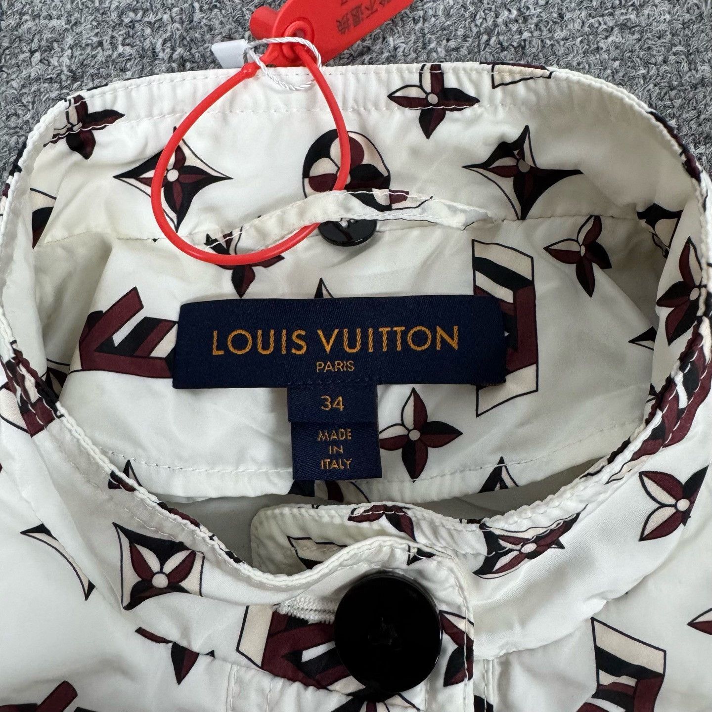 Louis Vuitton Louis Vuitton Monogram Windbreaker Jacket FR 34 Size XS / US 0-2 / IT 36-38 - 6 Thumbnail