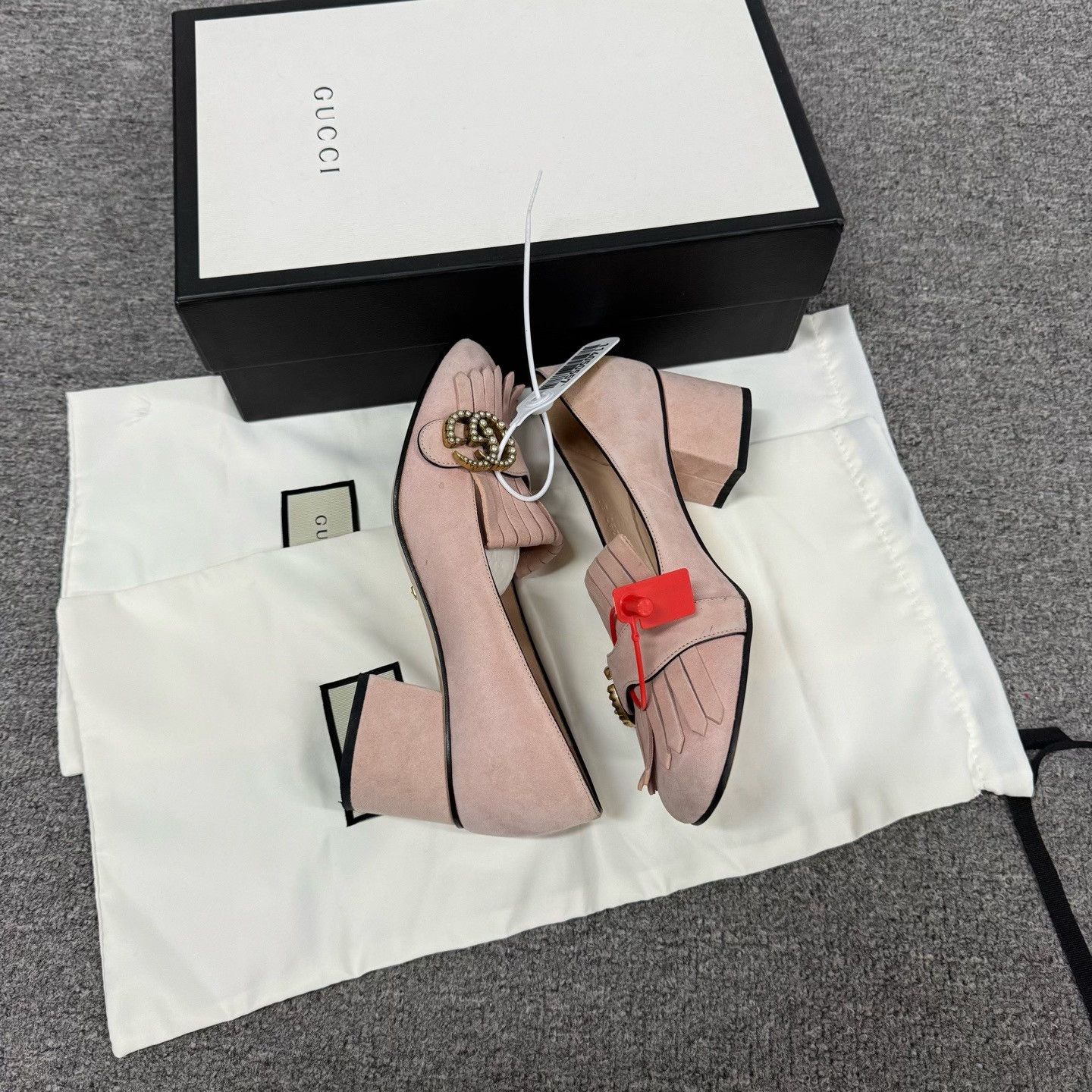 Gucci Gucci Pink Suede Fringe Pearl GG Heels 37 Size US 7 / IT 37 - 7 Thumbnail