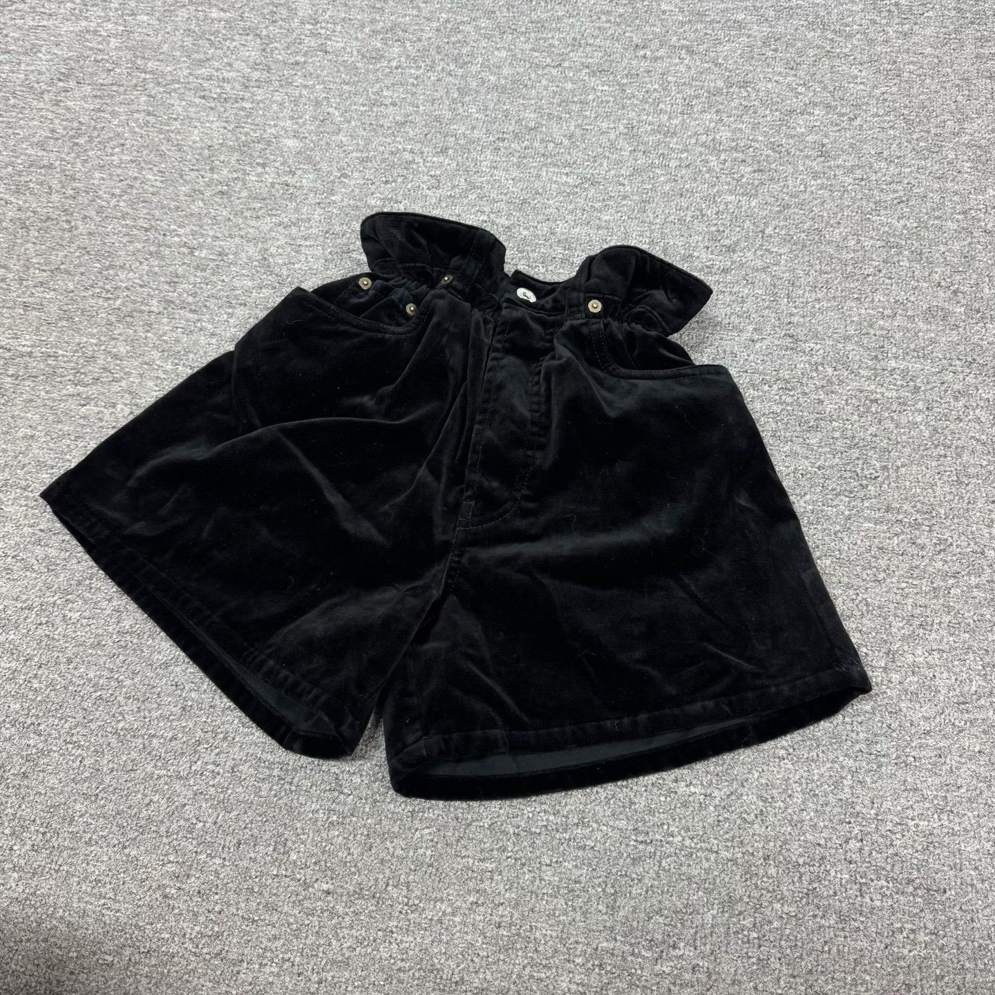 Miu Miu Miu Miu Black Velvet Ruffle Shorts 36 Size 25" / US 0 / IT 36 - 4 Thumbnail