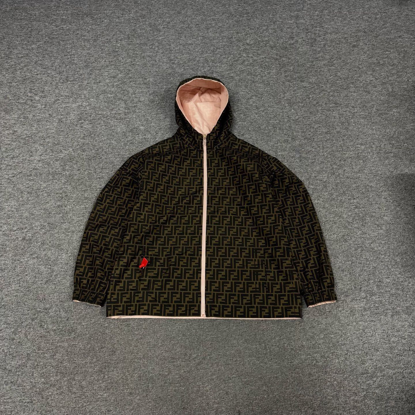 Fendi Fendi Reversible FF Monogram Windbreaker Size M Size US M / EU 48-50 / 2 - 2 Thumbnail