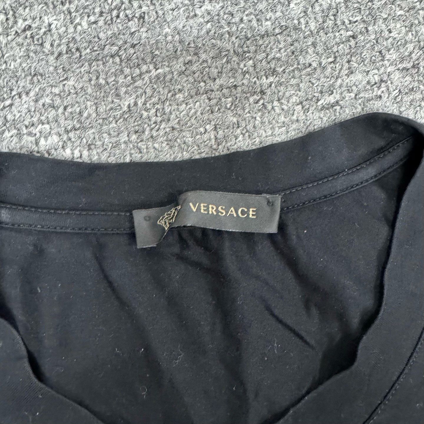 Versace Versace Gold Medusa Pillar Graphic T-Shirt L Size US L / EU 52-54 / 3 - 6 Thumbnail