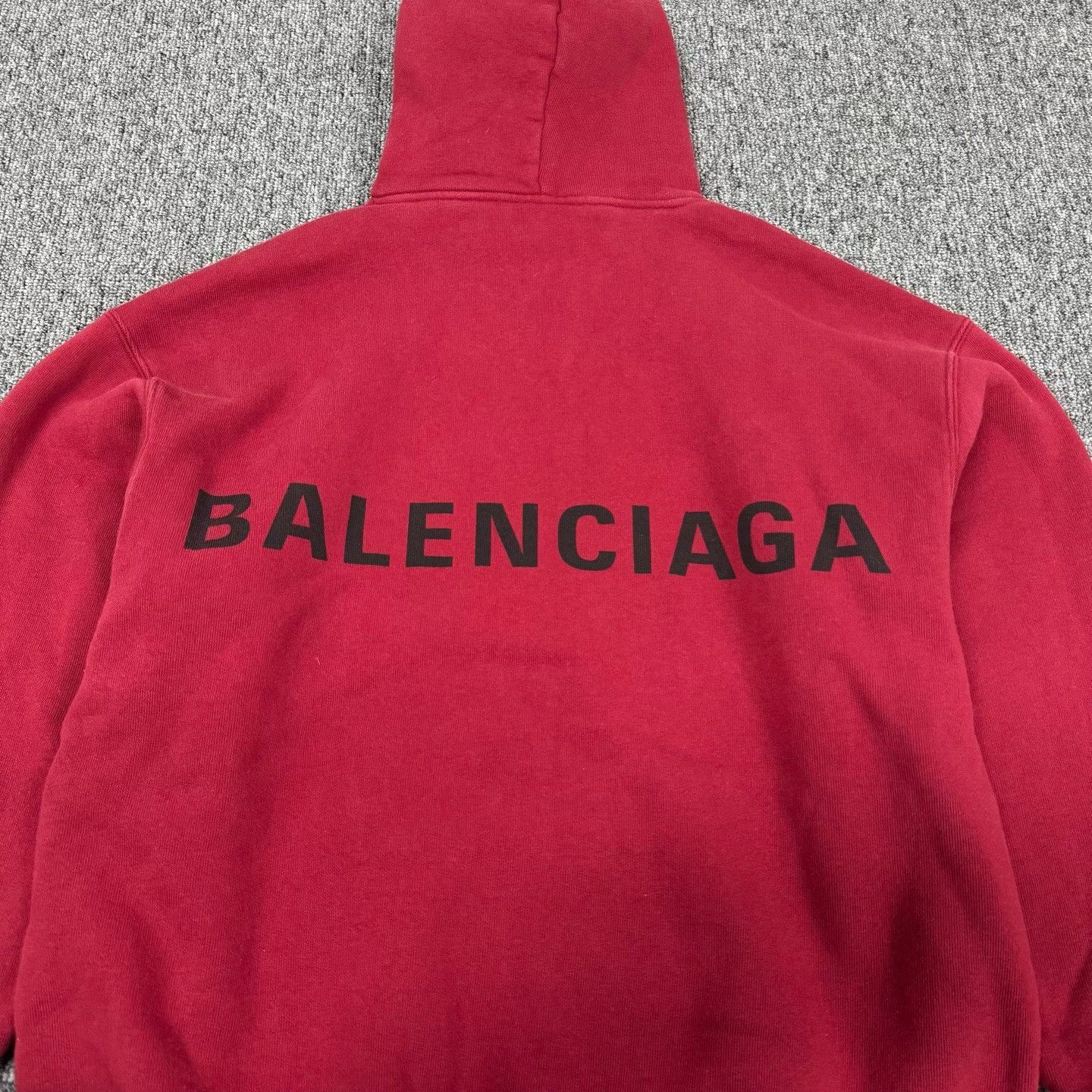 Balenciaga Balenciaga Red Back Logo Hoodie XS Size US XS / EU 42 / 0 - 7 Thumbnail