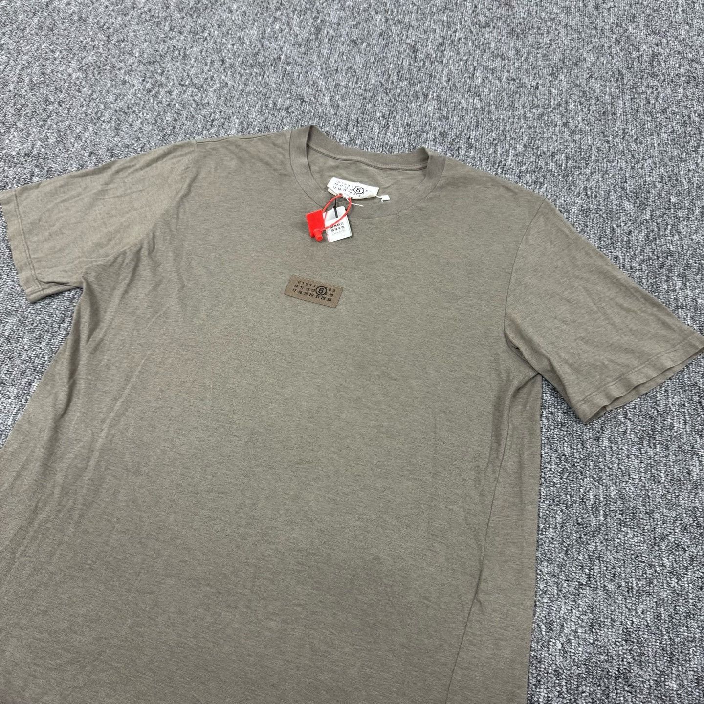 Maison Margiela Maison Margiela Numeric Logo T-Shirt M Size US M / EU 48-50 / 2 - 4 Thumbnail